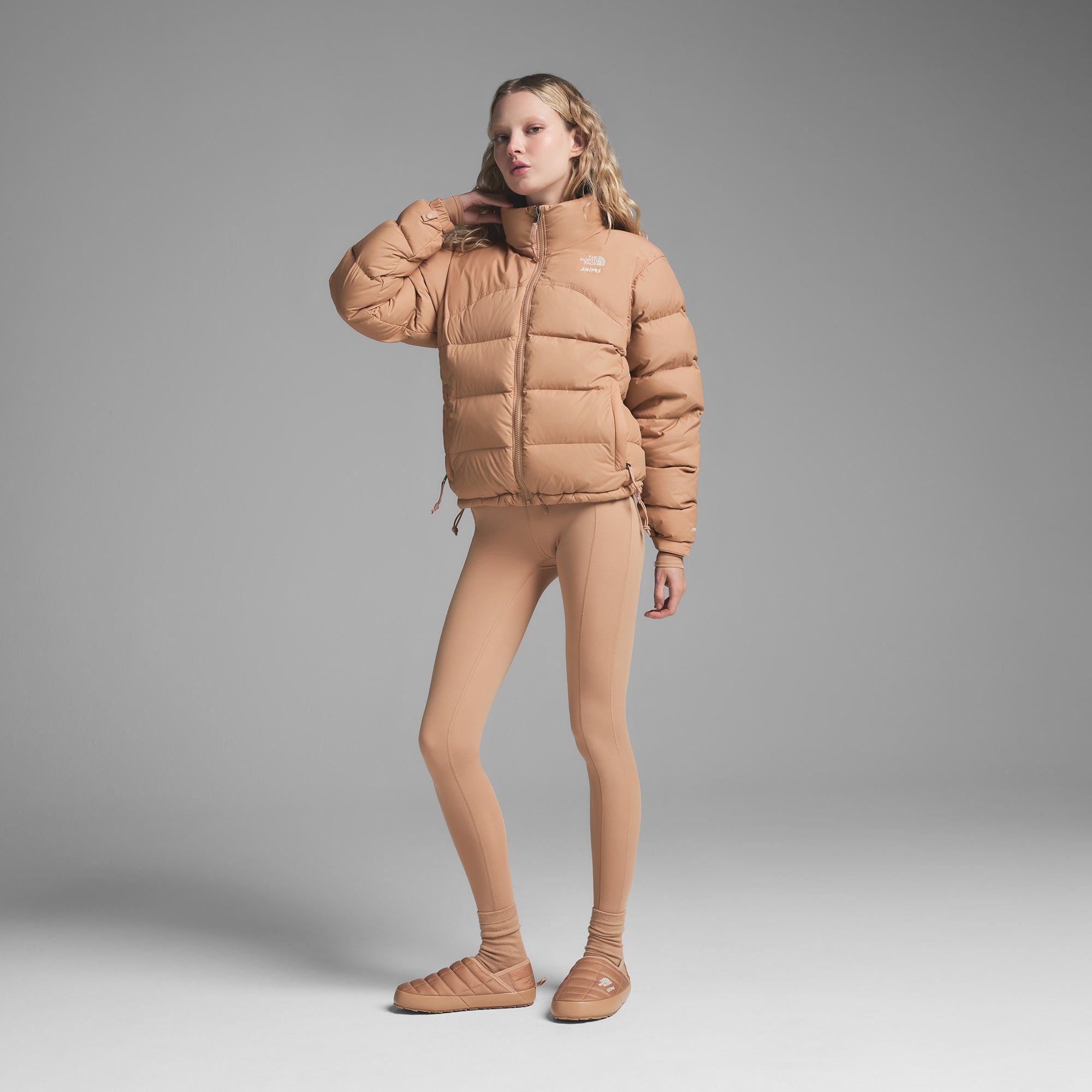 THE NORTH FACE X SKIMS 2000 RETRO NUPTSE JACKET | OCHRE - Image 3