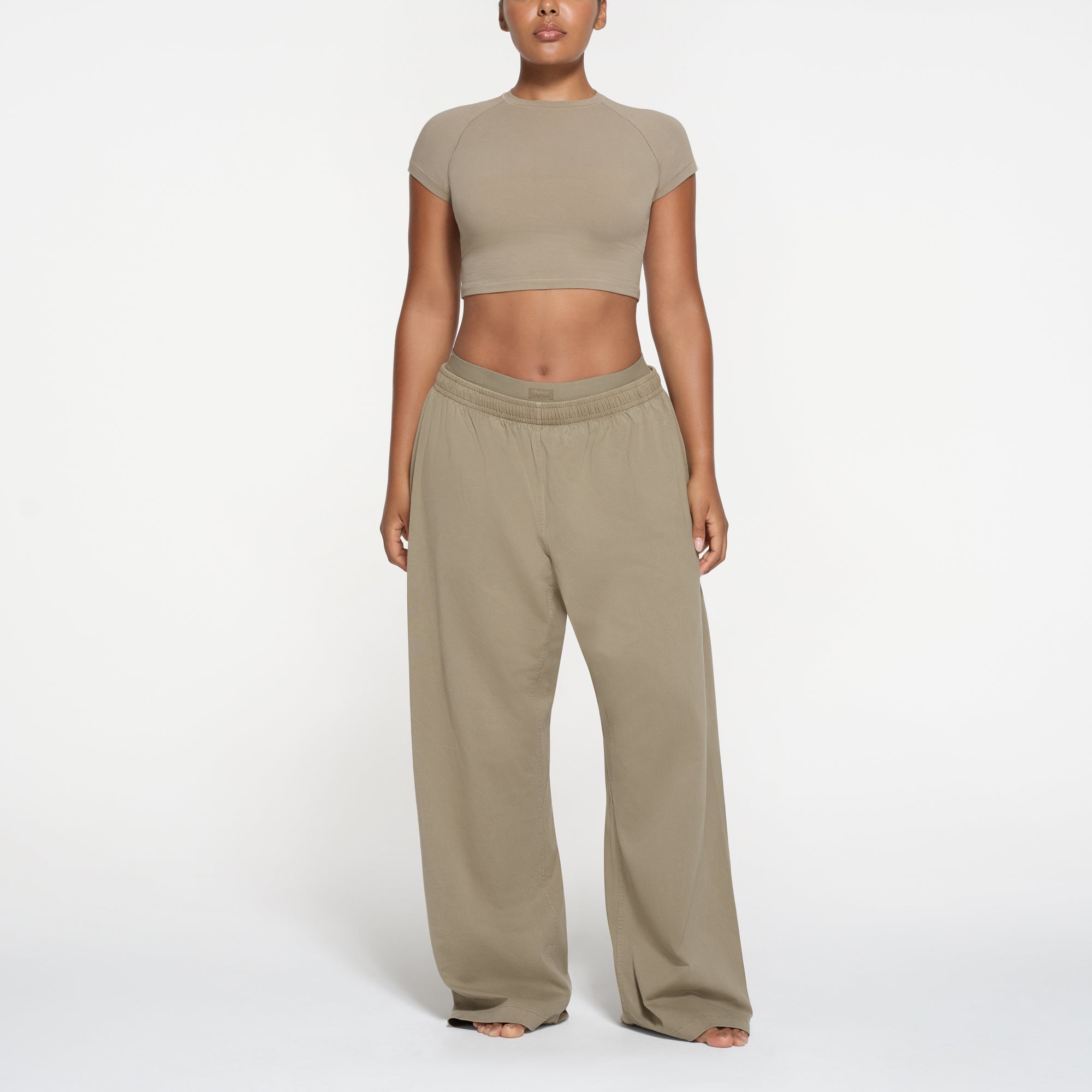 NEW VINTAGE CROPPED RAGLAN T-SHIRT | TAUPE