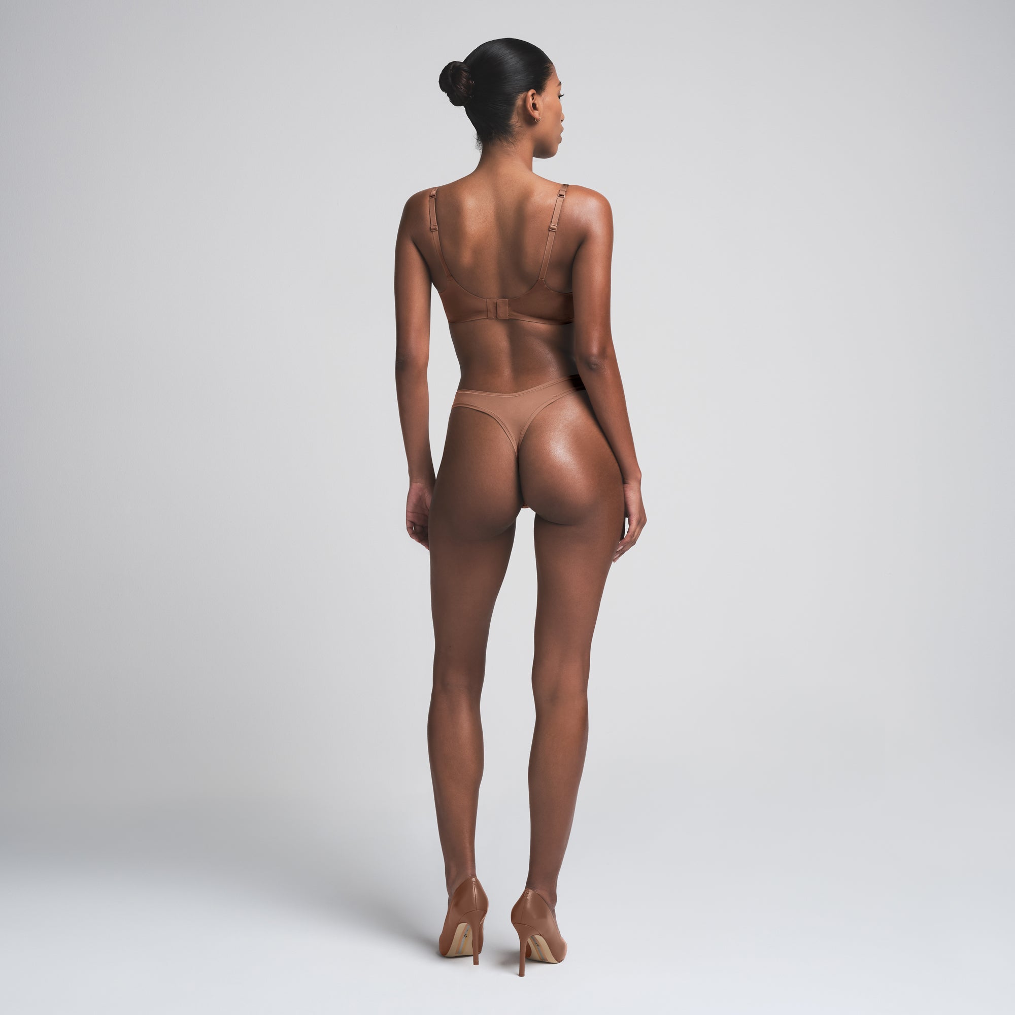 SKIMS ULTIMATE BALCONETTE PUSH-UP BRA | JASPER - Image 5