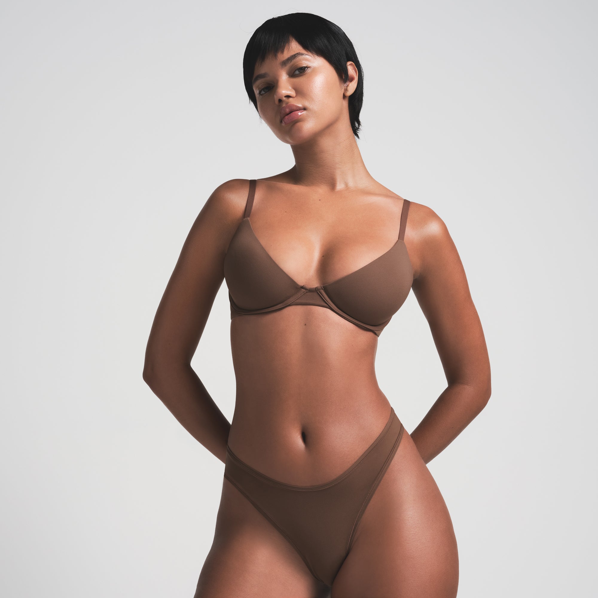 FITS EVERYBODY PLUNGE BRA | JASPER - Image 2