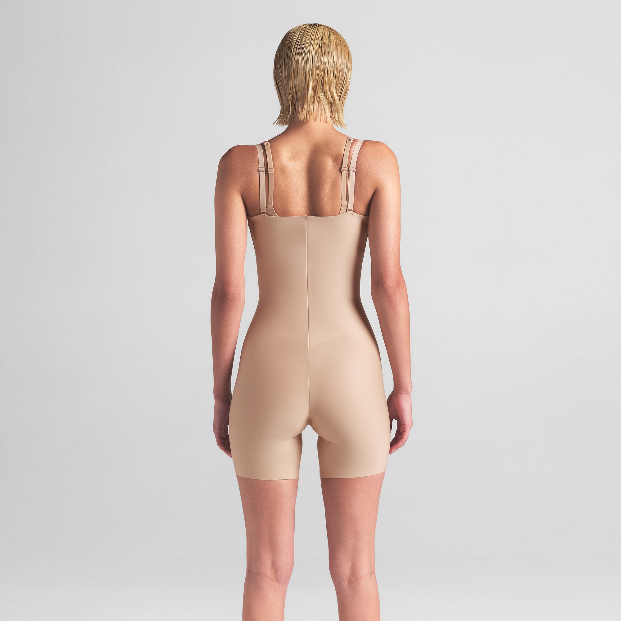 SKIMS BODY CORE SCULPT OPEN BUST MID THIGH BODYSUIT | CLAY - Image 4