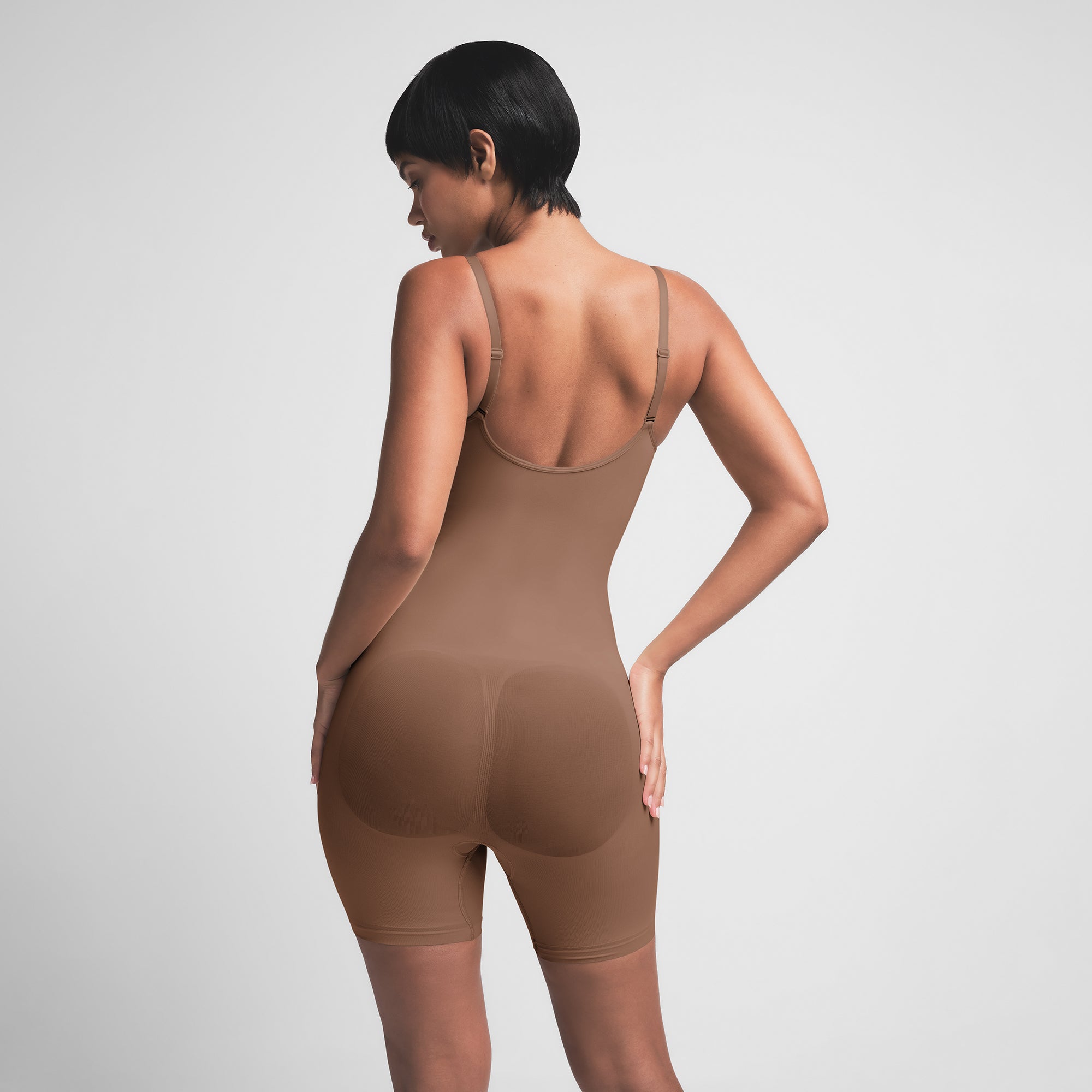 SEAMLESS SCULPT MID THIGH BODYSUIT | JASPER - Image 3