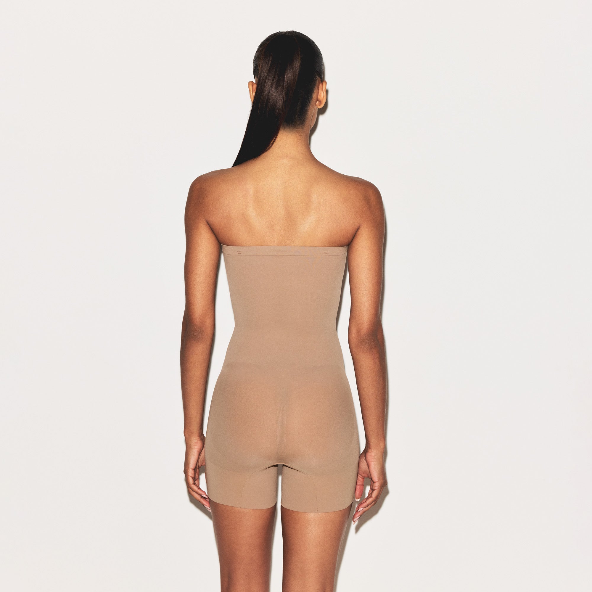 SHEER SEAMLESS STRAPLESS SHORTIE BODYSUIT | SIENNA - Image 2