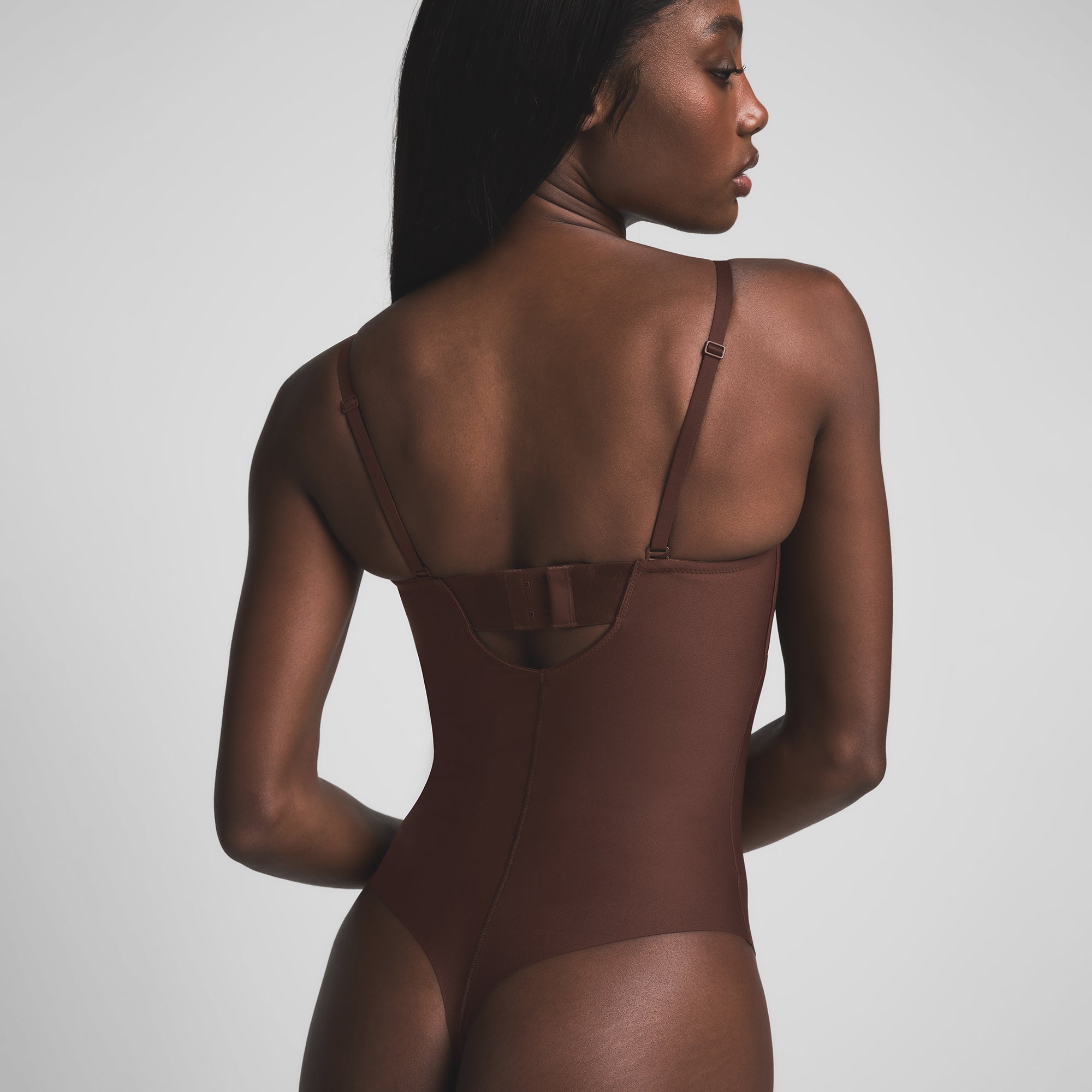 SKIMS BODY UNDERWIRE THONG BODYSUIT | COCOA - Image 3