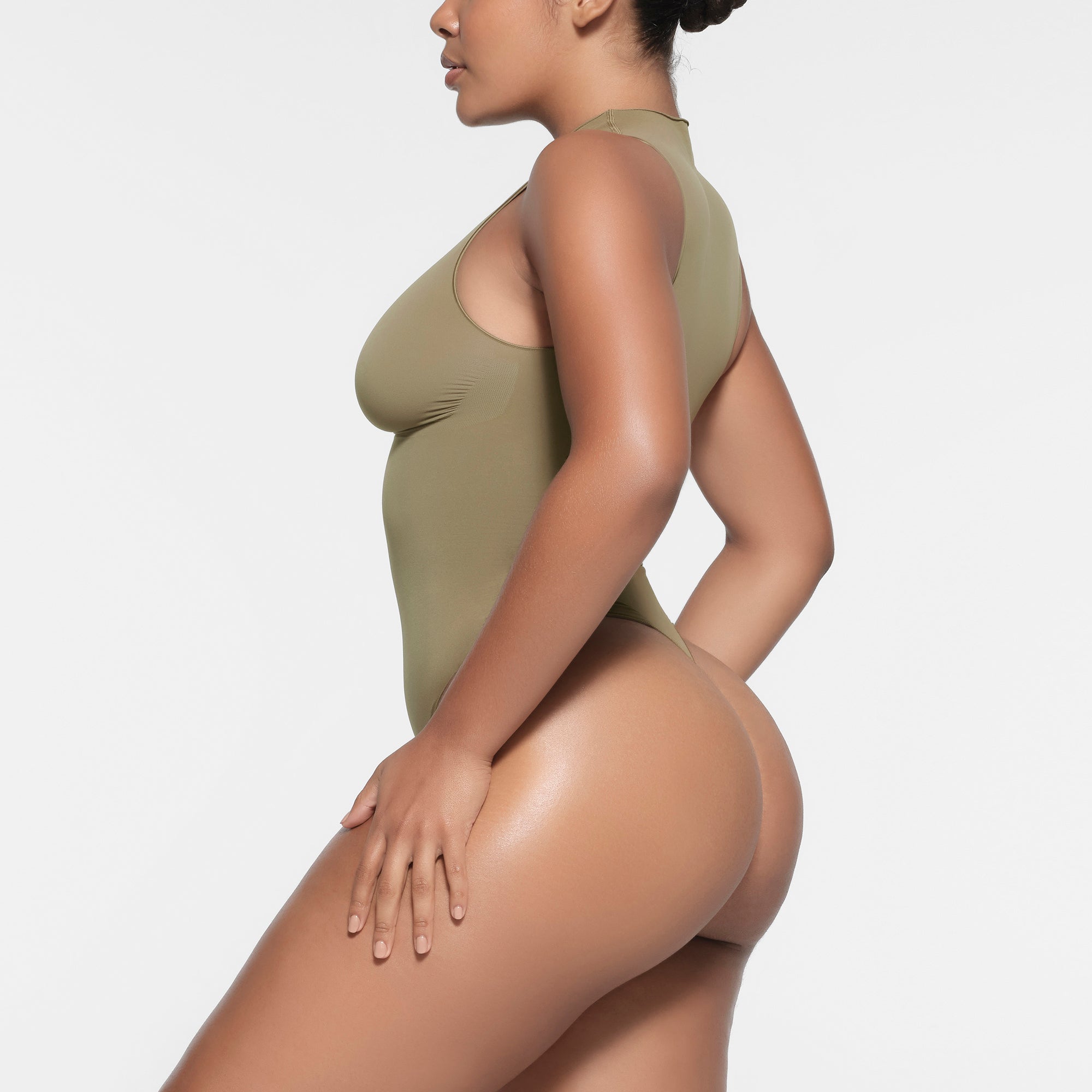 SEAMLESS SCULPT ZIP FRONT SLEEVELESS THONG BODYSUIT | ARMY - Image 2
