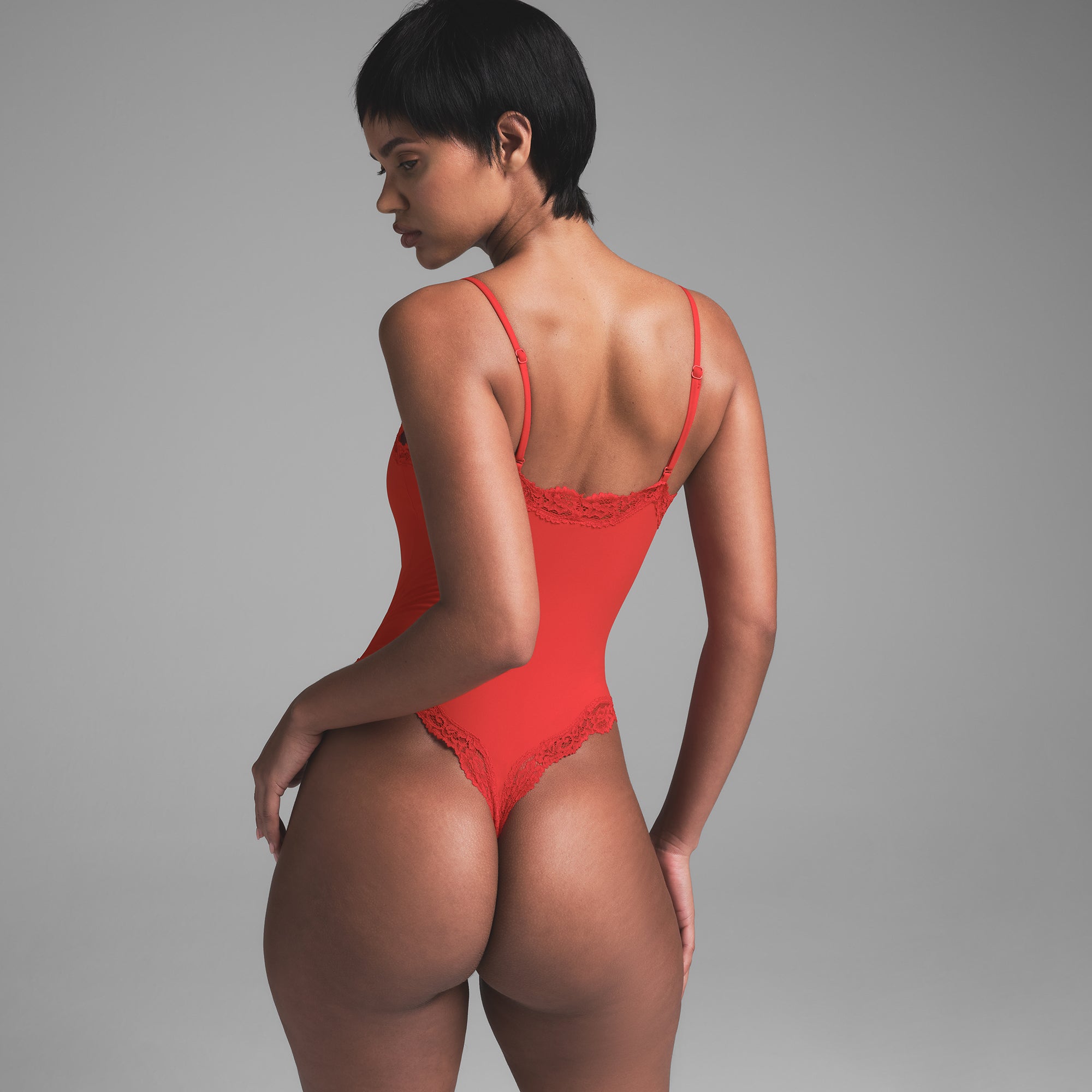 FITS EVERYBODY LACE CAMI BODYSUIT | CAYENNE - Image 4