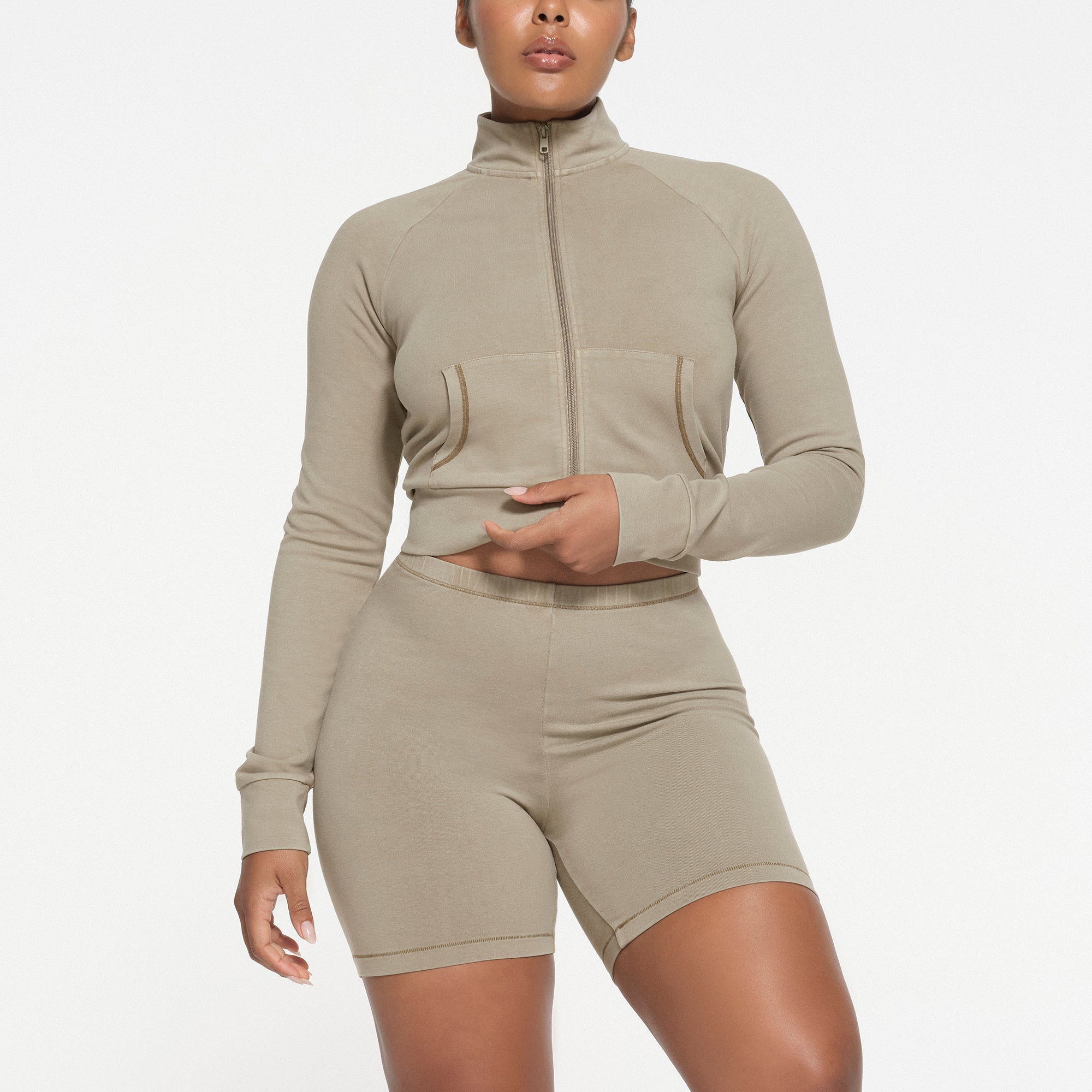 OUTDOOR BIKE SHORT | TAUPE