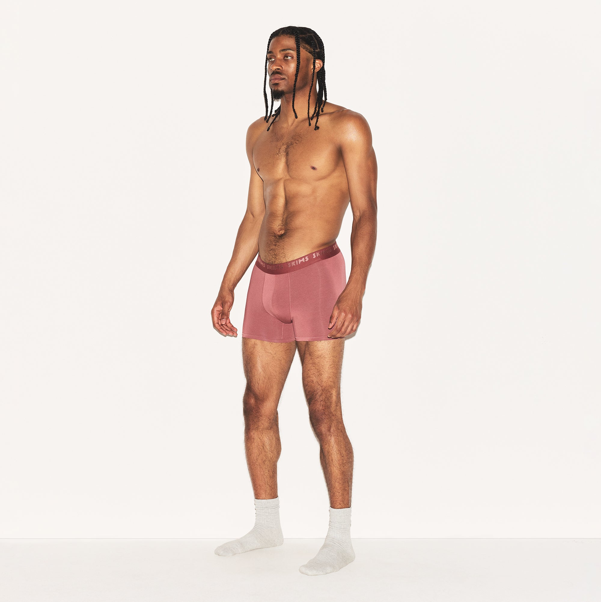 SKIMS STRETCH MENS 3" BOXER BRIEF | CORDOVAN - Image 2