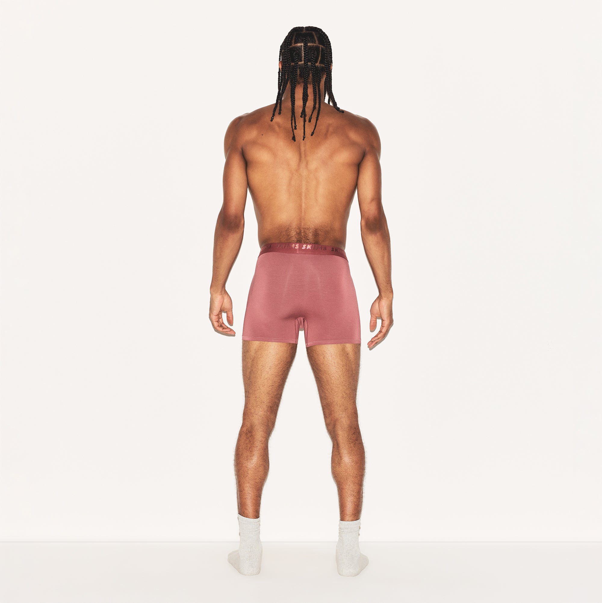 SKIMS STRETCH MENS 3" BOXER BRIEF | CORDOVAN - Image 3
