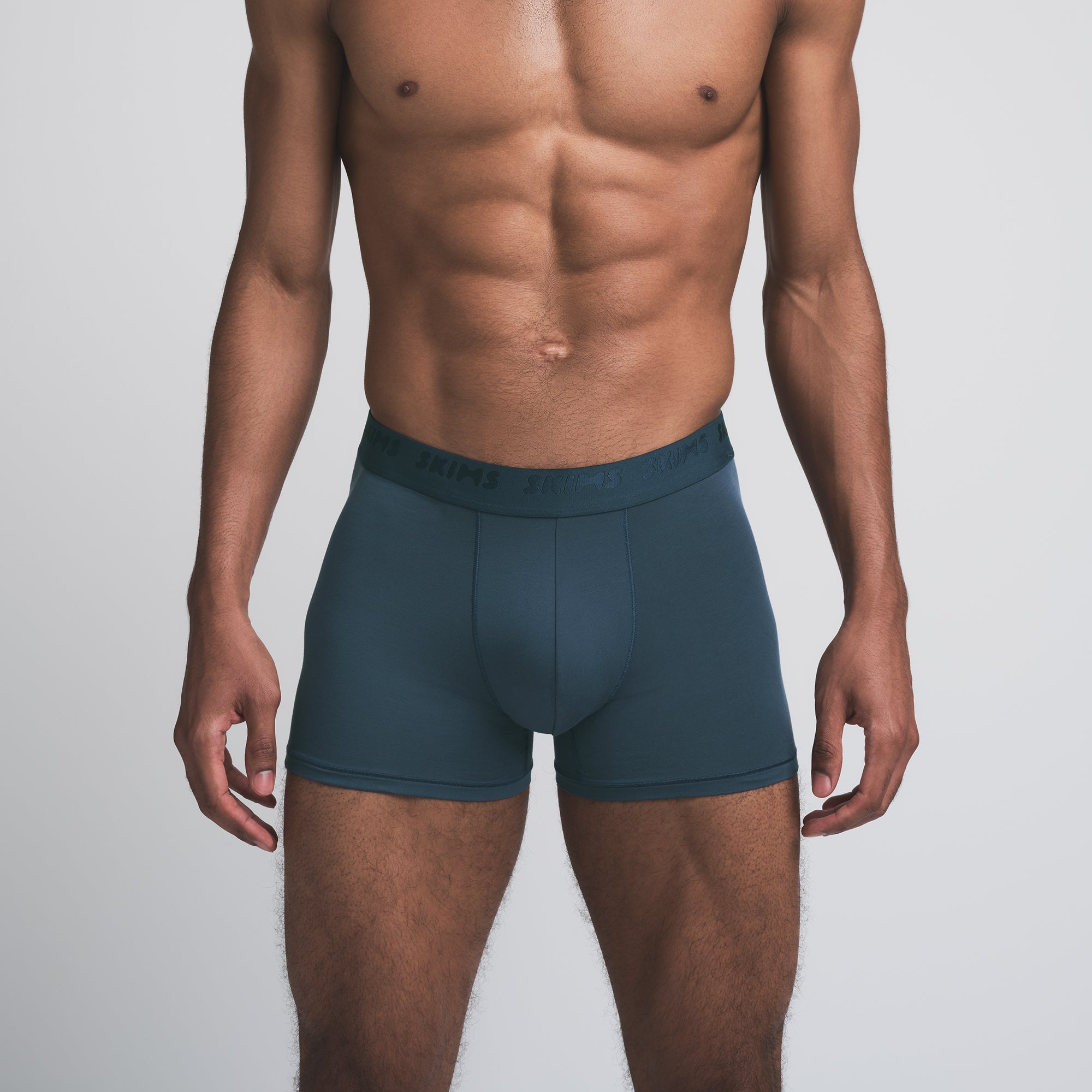 SKIMS STRETCH MENS 3" BOXER BRIEF | INDIGO - Image 2