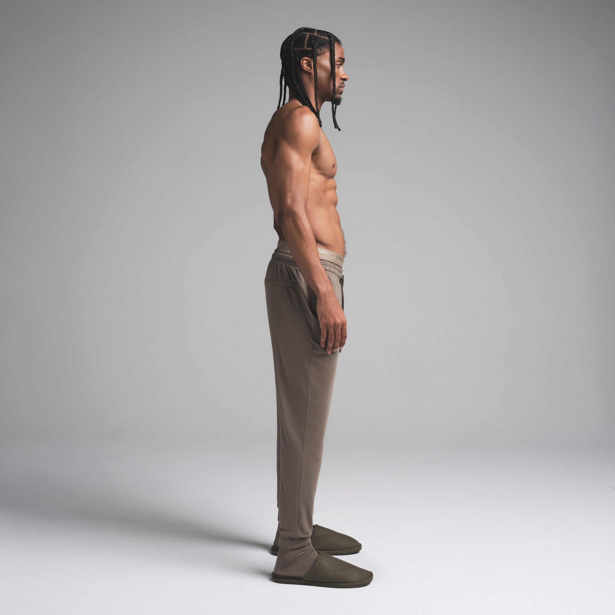 OUTDOOR JERSEY MENS TAPERED JOGGER | TRUFFLE - Image 3