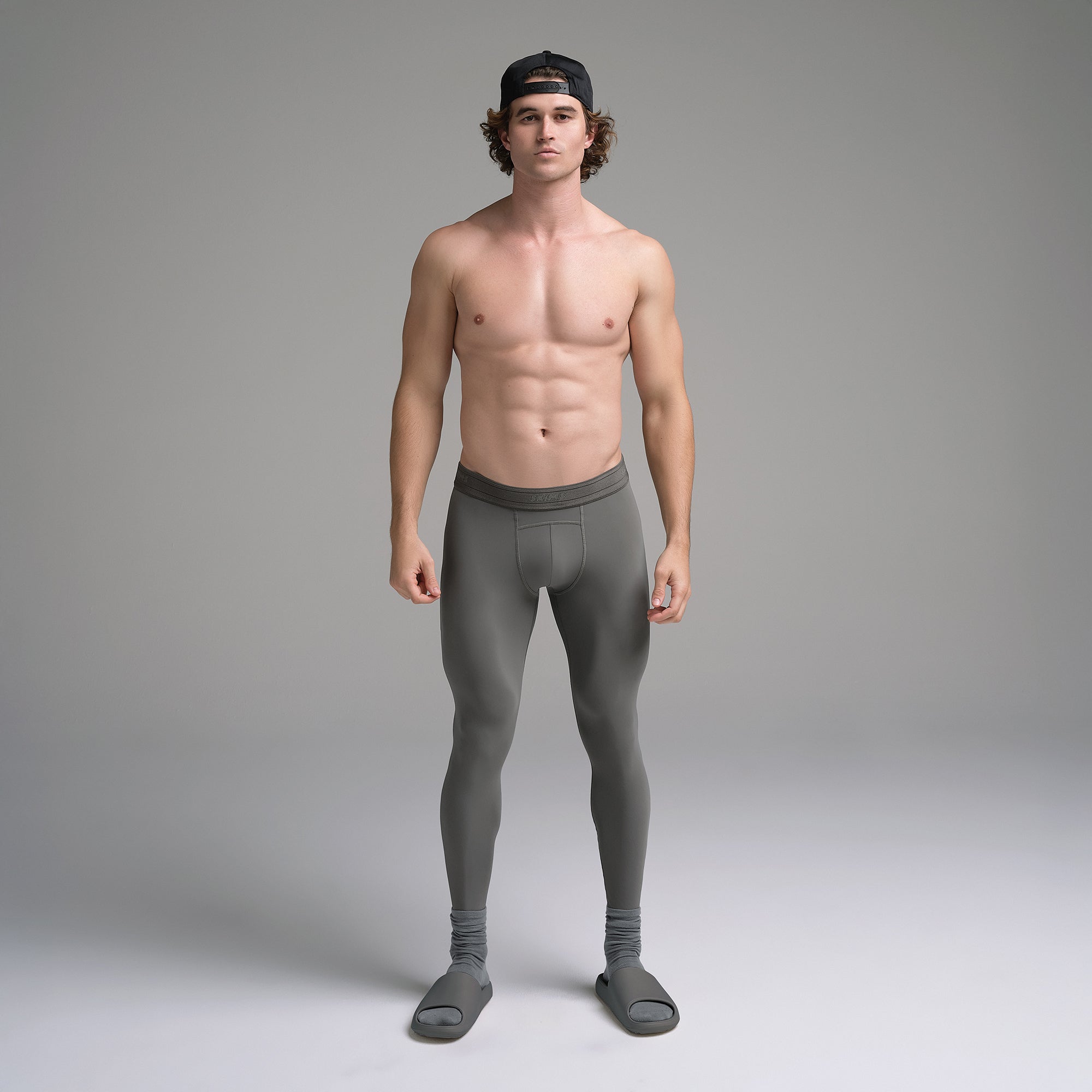SKIMS SPORT MENS LEGGING | GUNMETAL