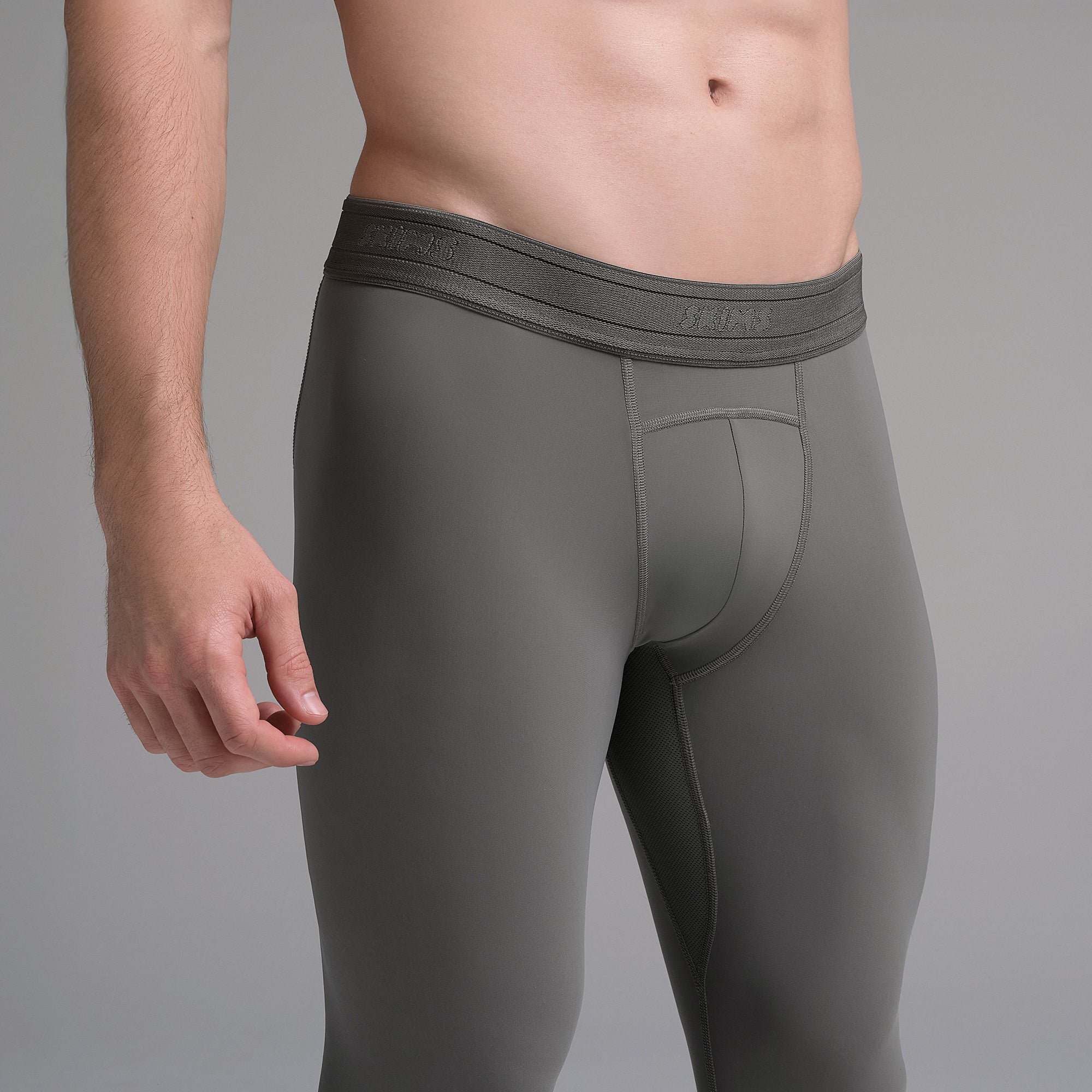 SKIMS SPORT MENS LEGGING | GUNMETAL - Image 2