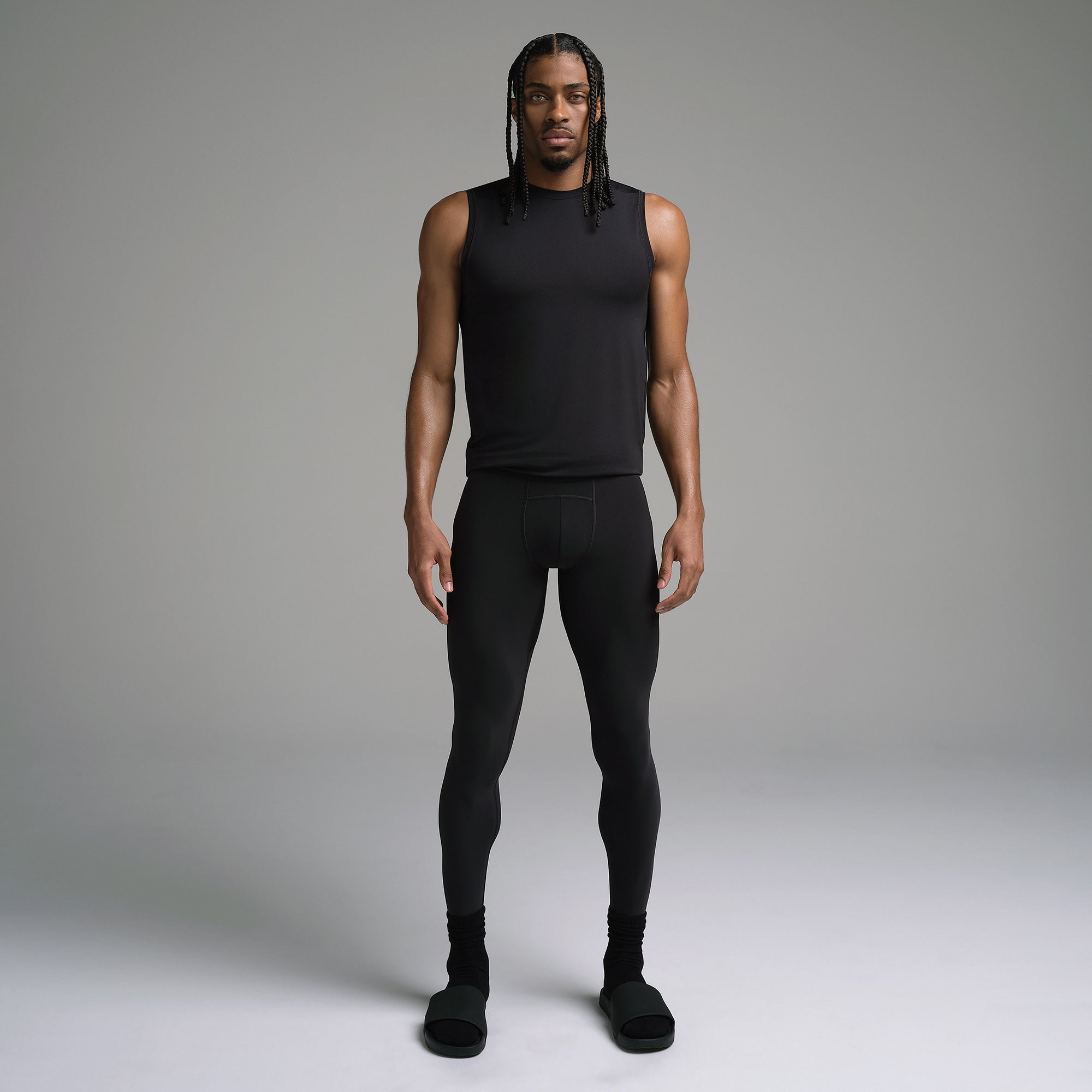 SKIMS SPORT MENS LEGGING | OBSIDIAN - Image 4