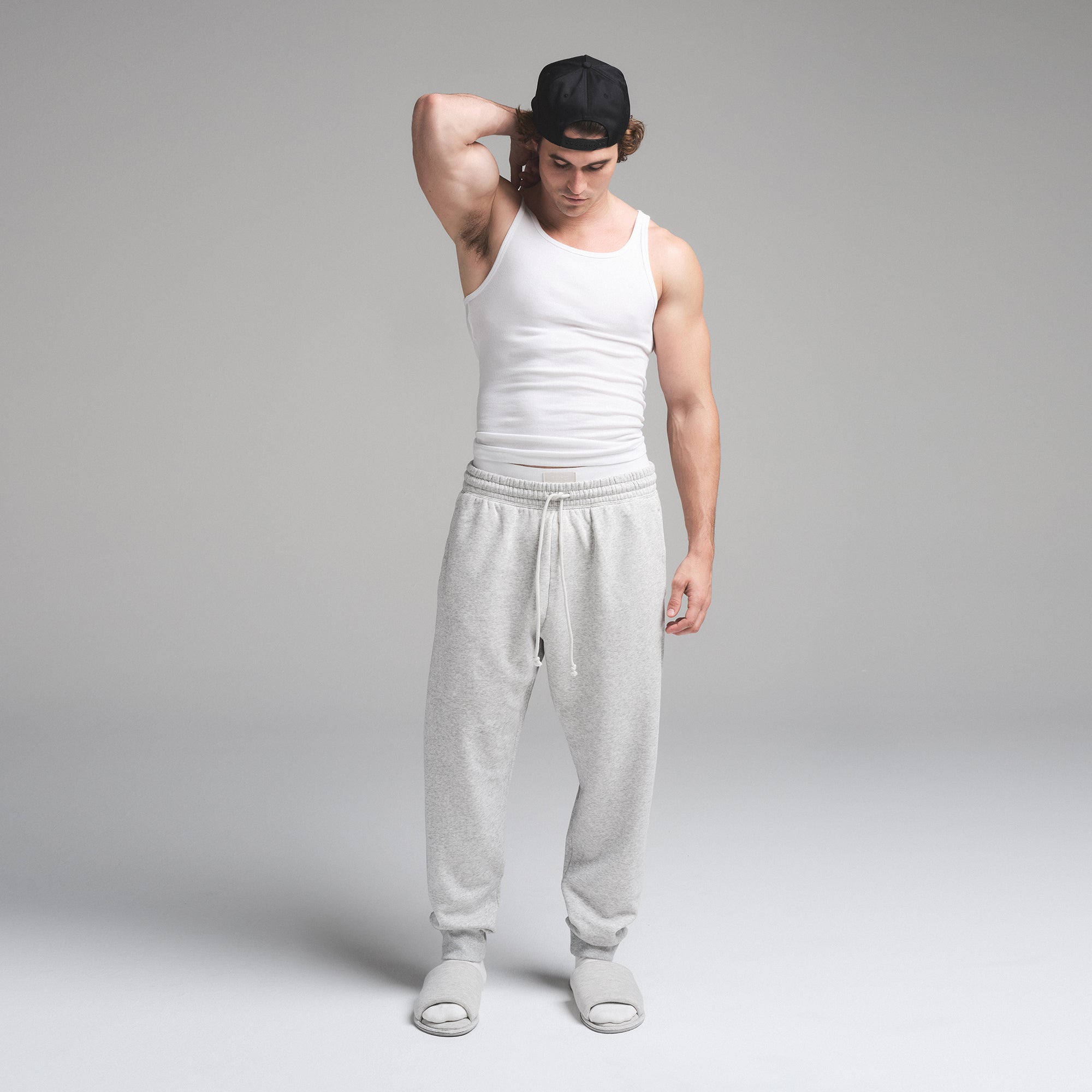 FLEECE LOUNGE MENS TAPERED JOGGER | LIGHT HEATHER GREY - Image 3