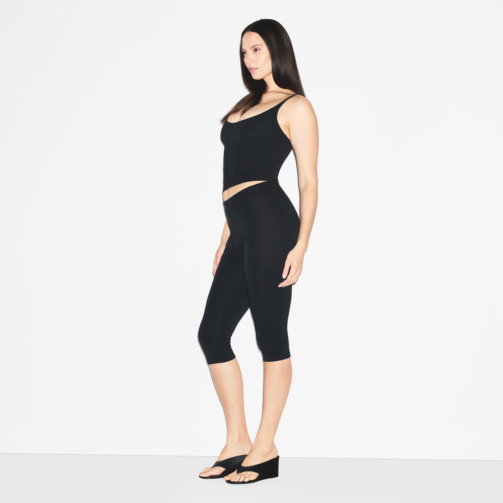 SMOOTH LAYERS CAPRI | OBSIDIAN - Image 2