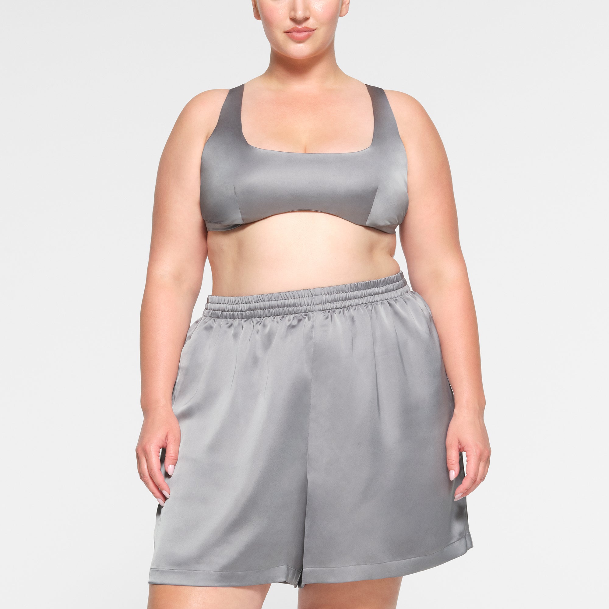 SKIMS SPORTY SATIN LOOSE SHORT | MIRROR