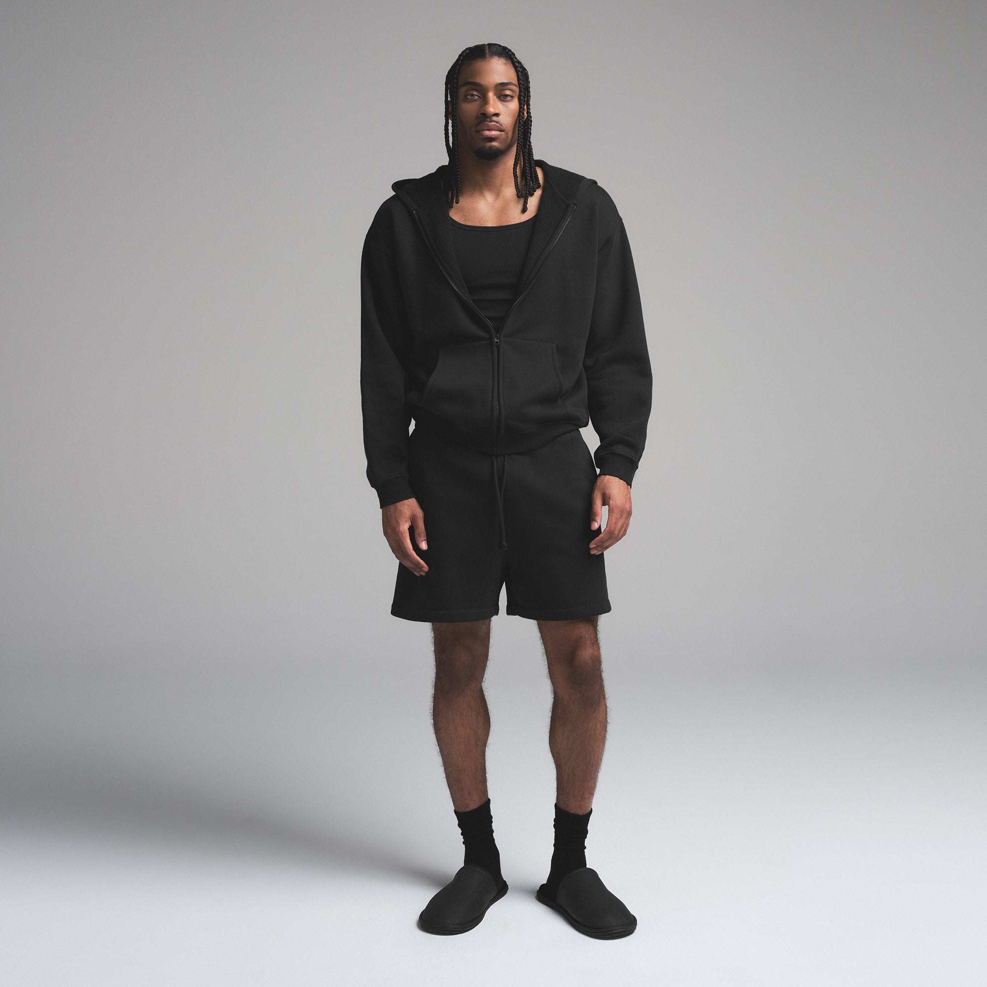 FLEECE LOUNGE MENS RELAXED SHORT | WASHED ONYX - Image 3