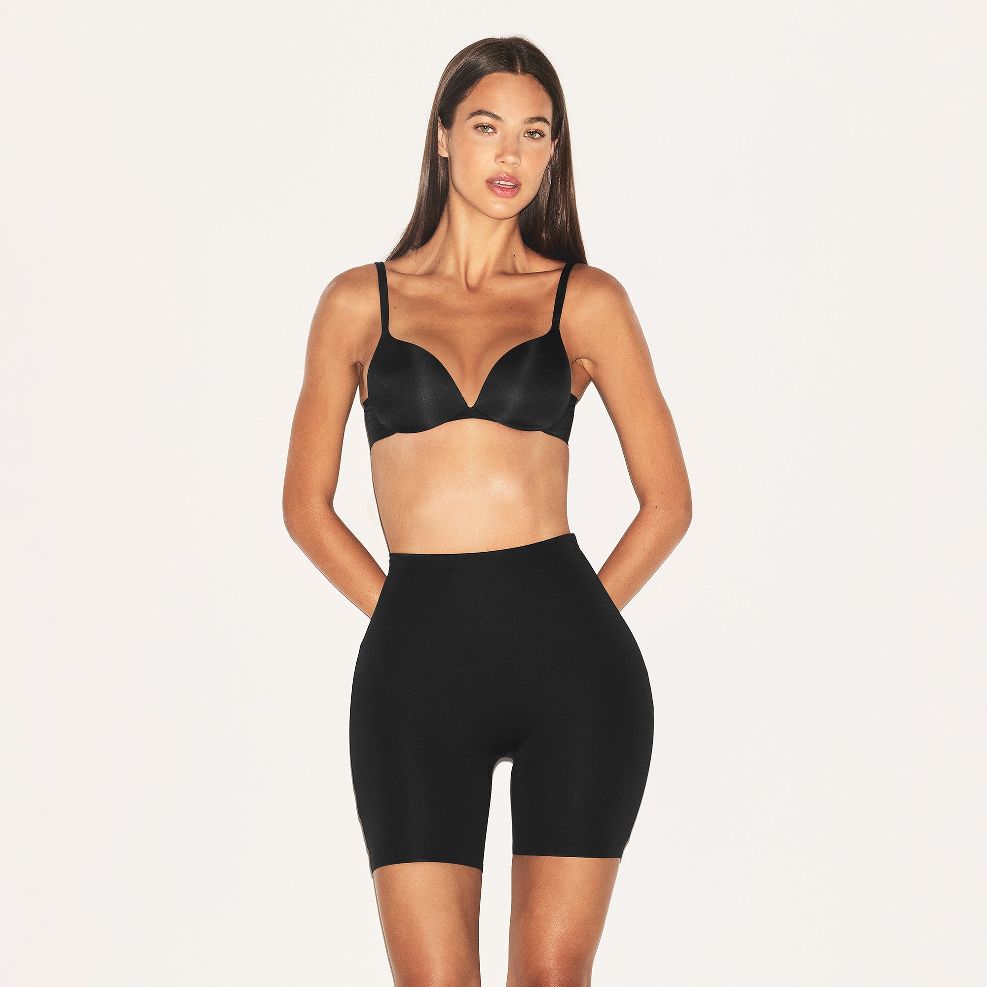 SKIMS BODY HIP ENHANCING PADDED SHORT | ONYX - Image 3