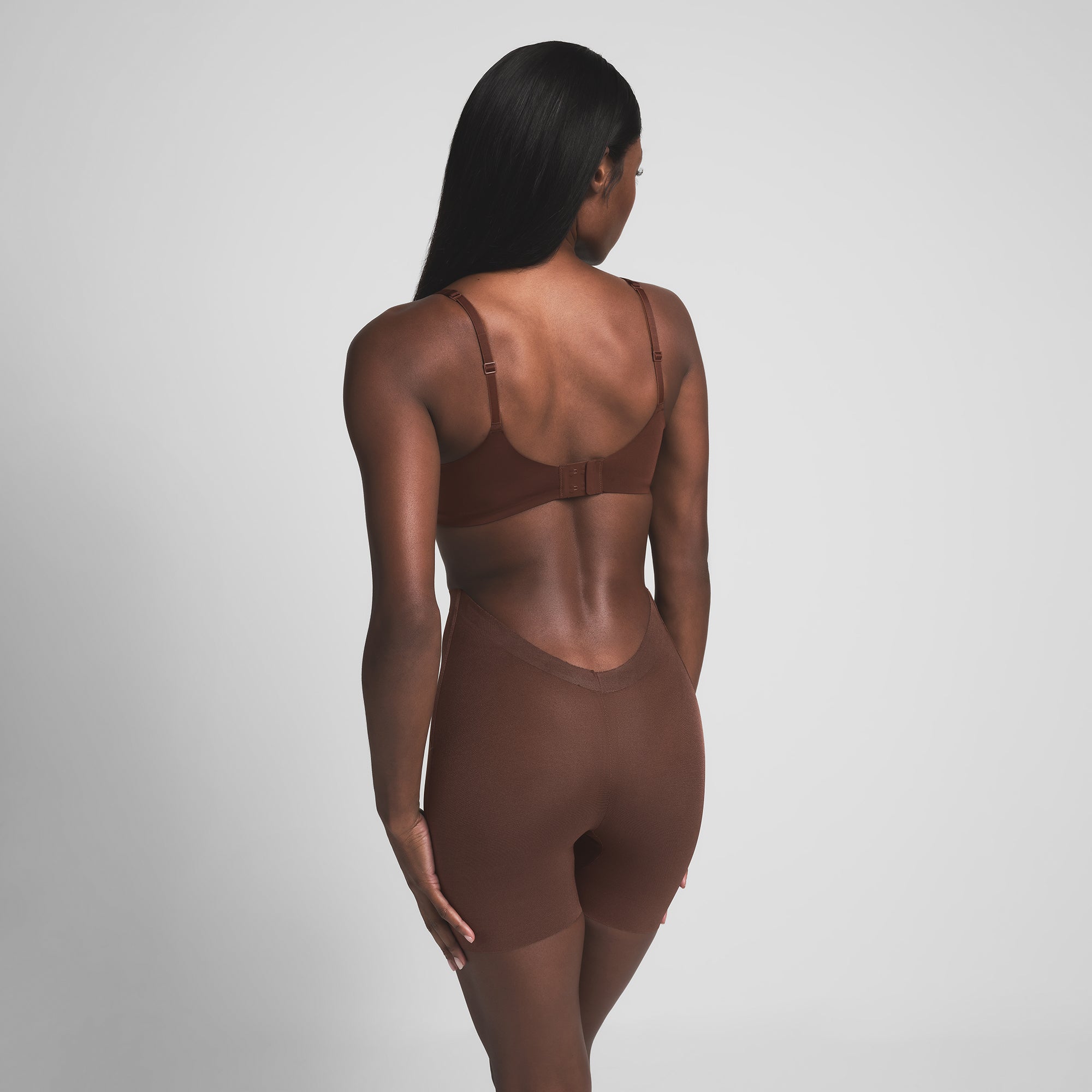 SHEER SCULPT LOW BACK SHORT | COCOA