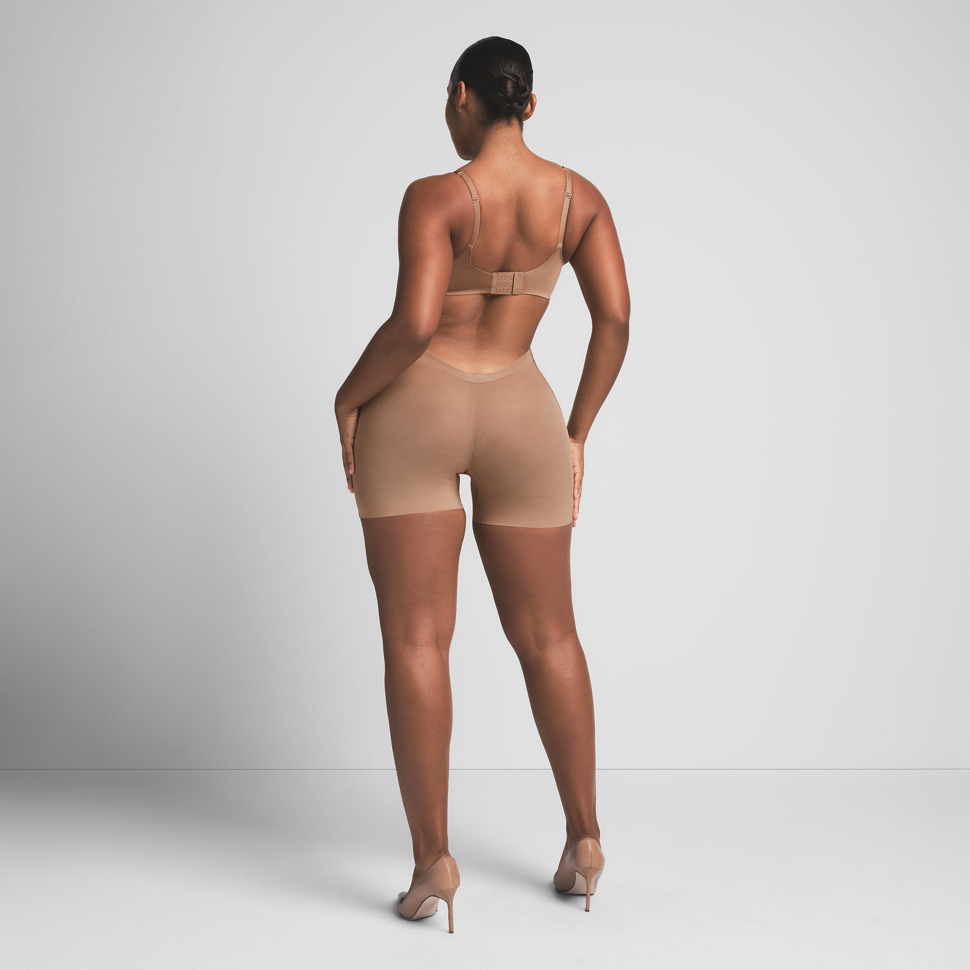 SHEER SCULPT LOW BACK SHORT | SIENNA - Image 3