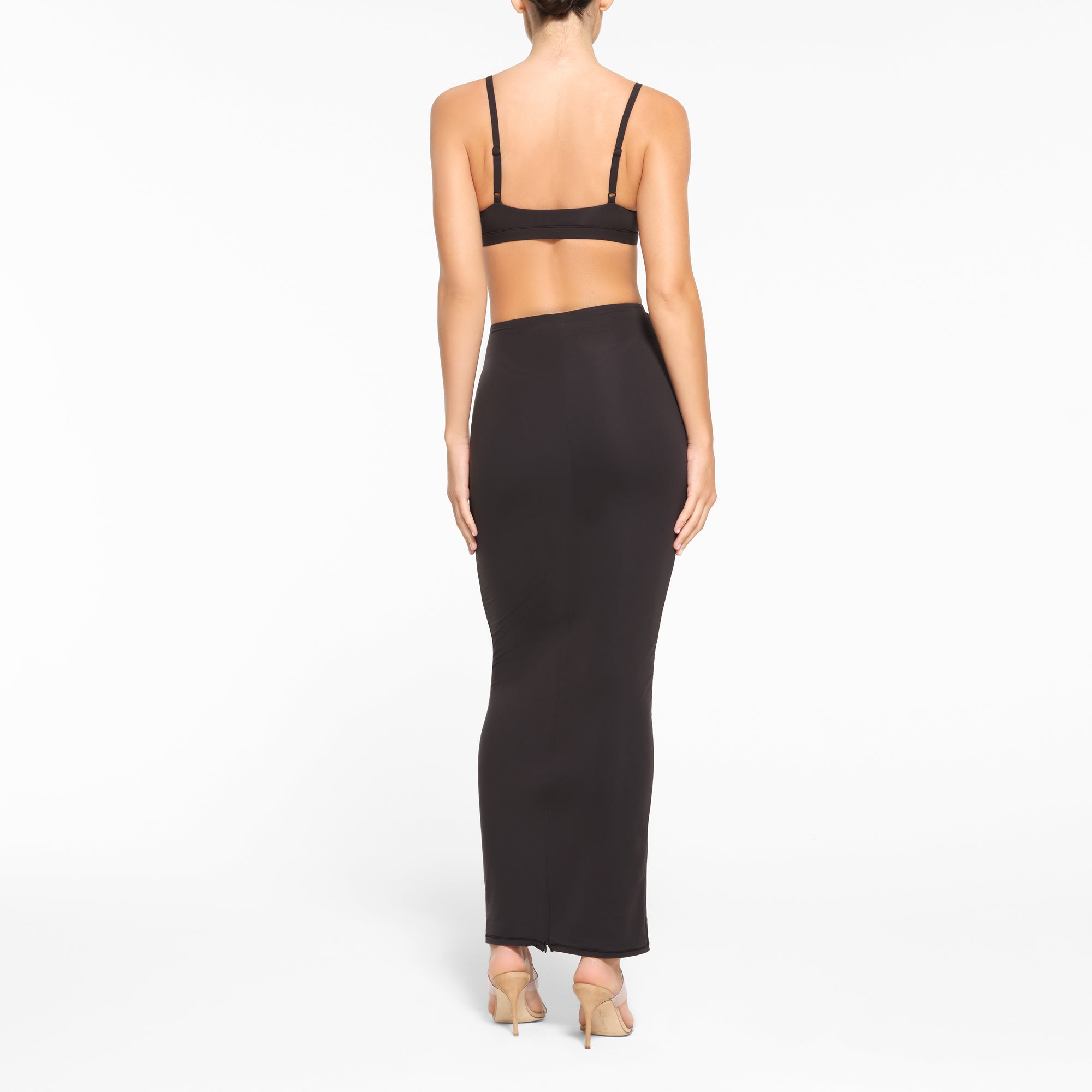 FITS EVERYBODY LONG SKIRT | ONYX - Image 3