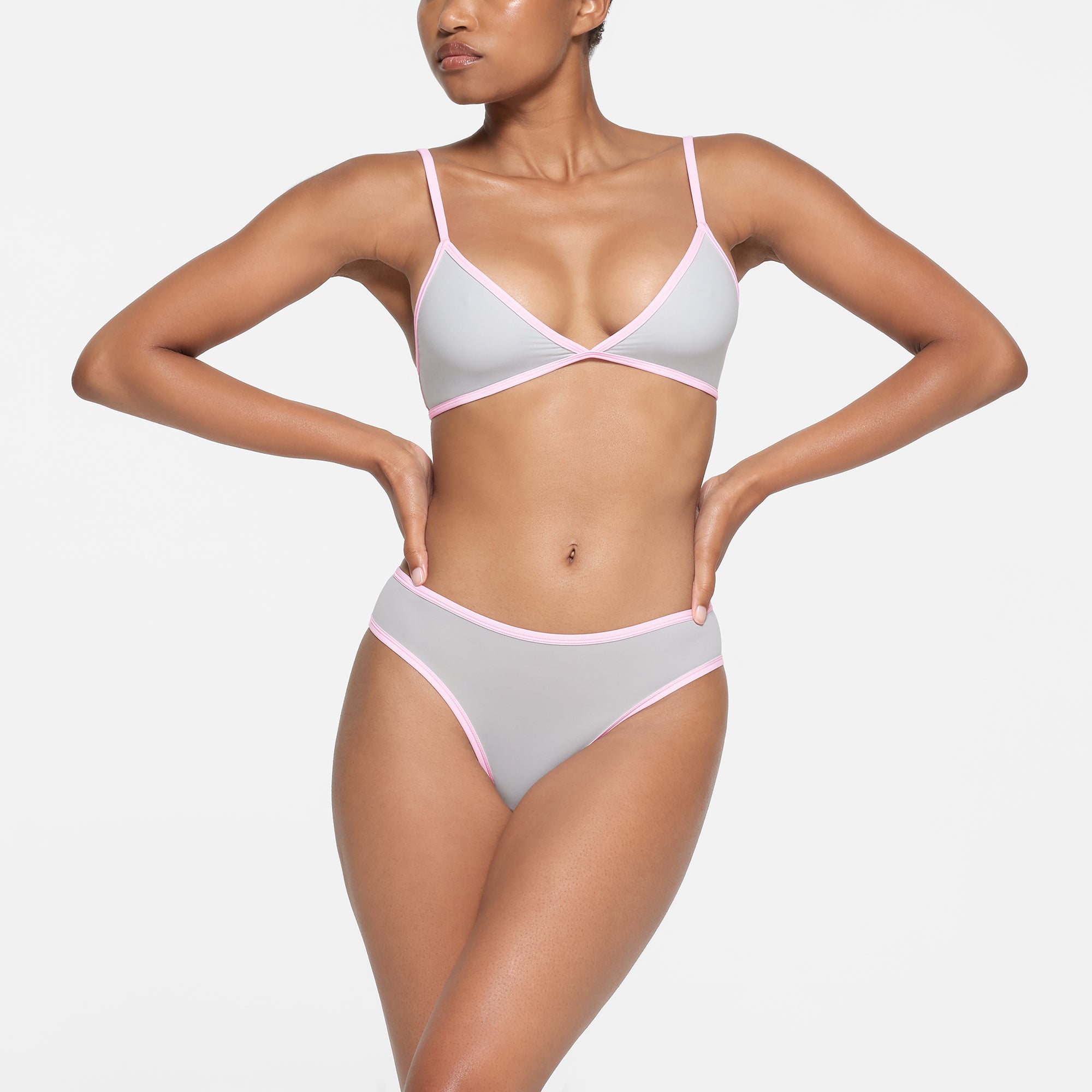 FITS EVERYBODY CONTRAST TRIM CHEEKY BRIEF | PLATINUM