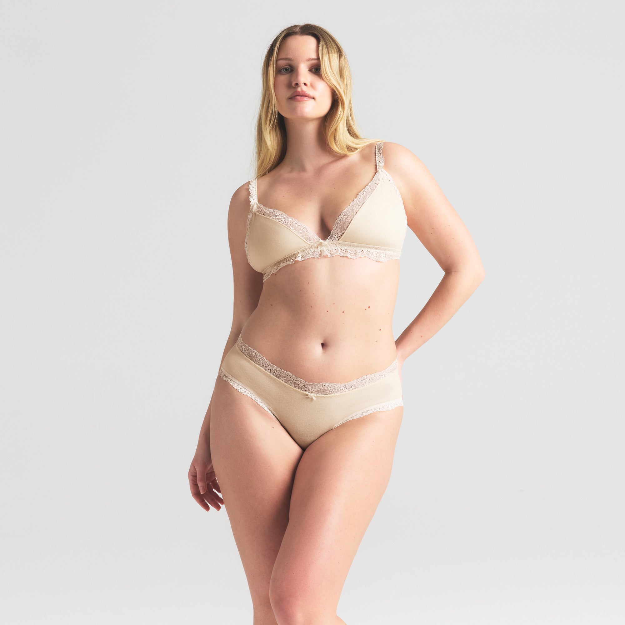 COTTON JERSEY LACE BRIEF | BUTTER