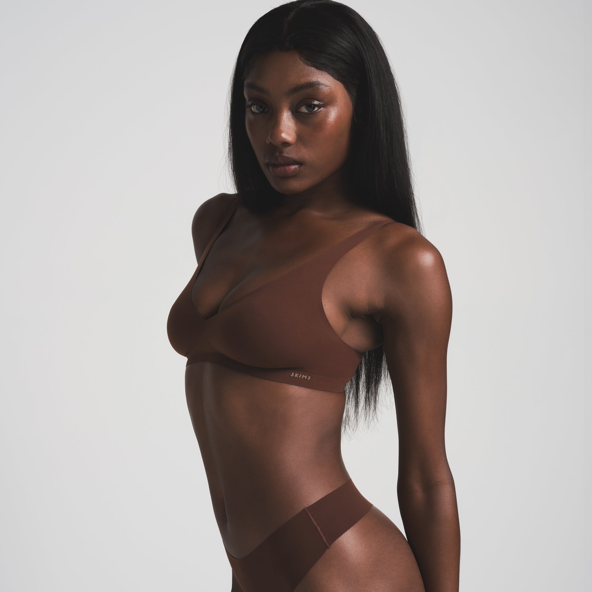 NAKED PLUNGE BRALETTE | COCOA - Image 2