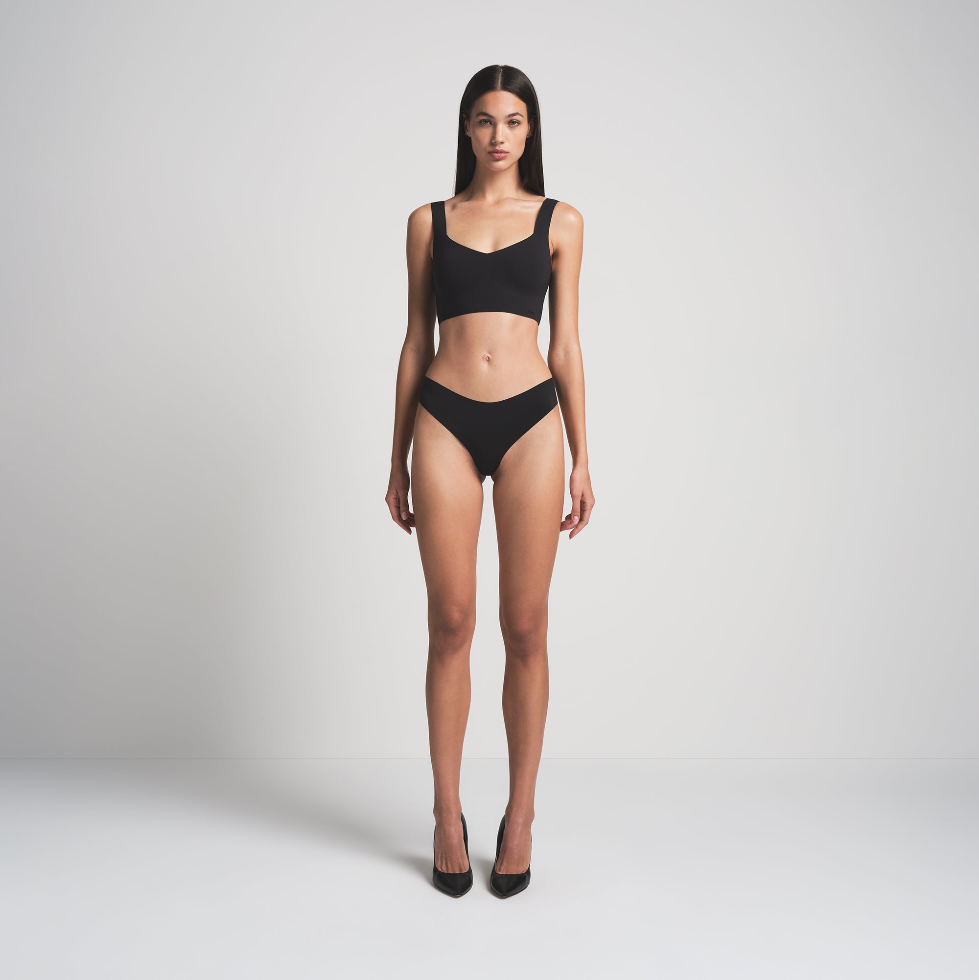 NAKED PLUNGE LONGLINE BRALETTE | ONYX