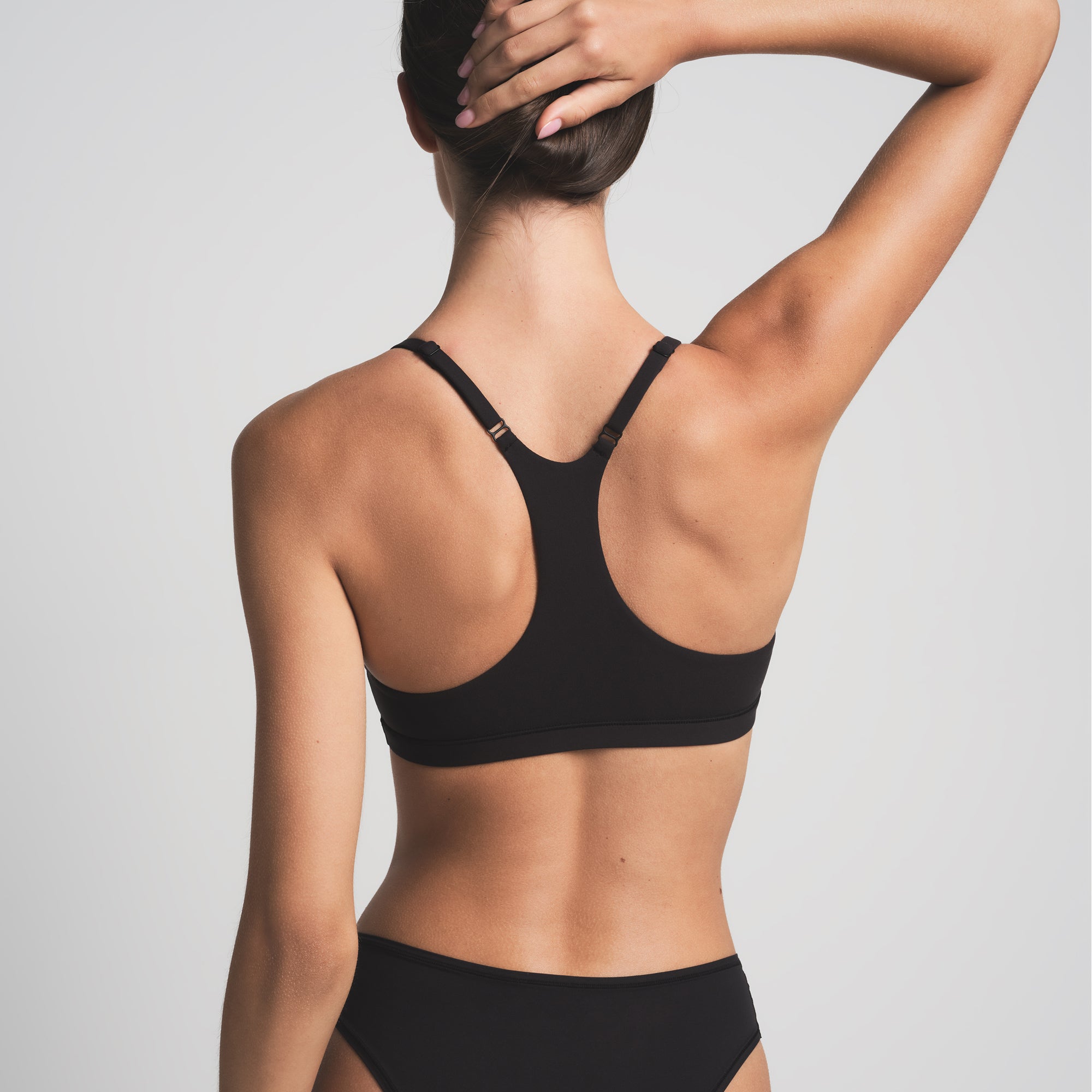 FITS EVERYBODY RACERBACK SCOOP BRALETTE | ONYX - Image 3
