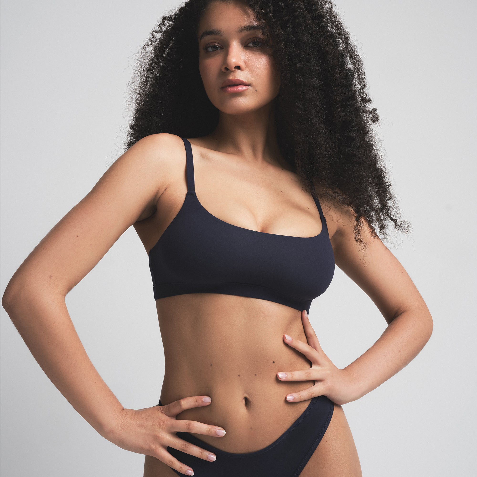 FITS EVERYBODY SCOOP BRALETTE 2-PACK | ONYX SNOWFLAKE FAIR ISLE AND NAVY - Image 4