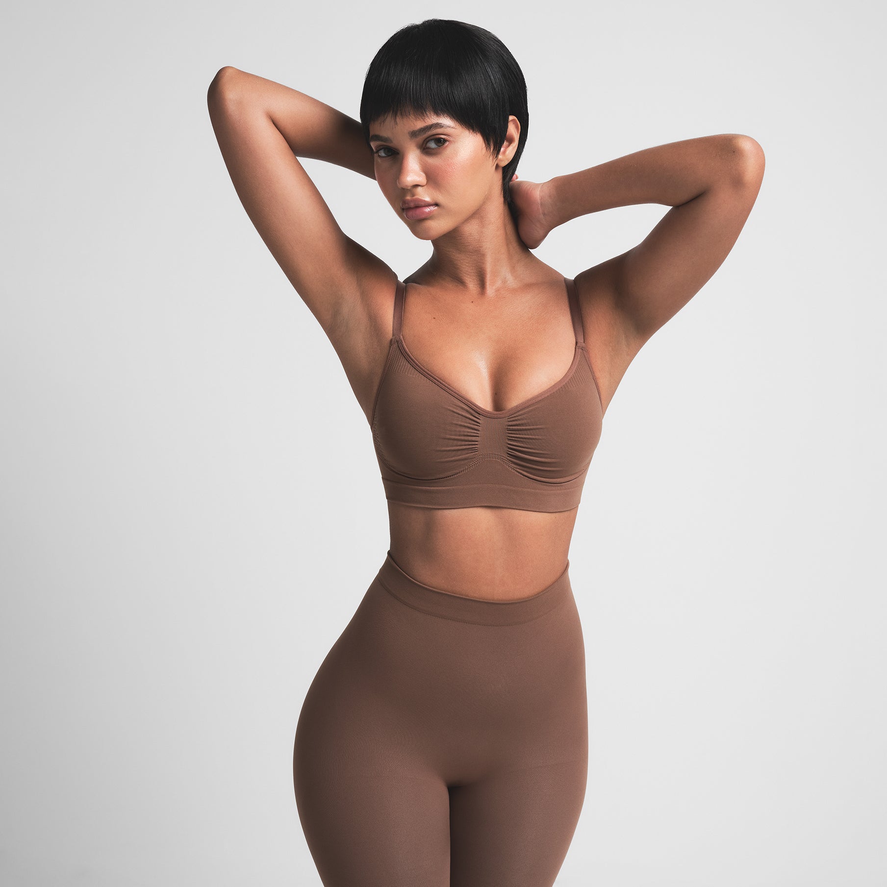 SEAMLESS SCULPT BRALETTE | JASPER - Image 2