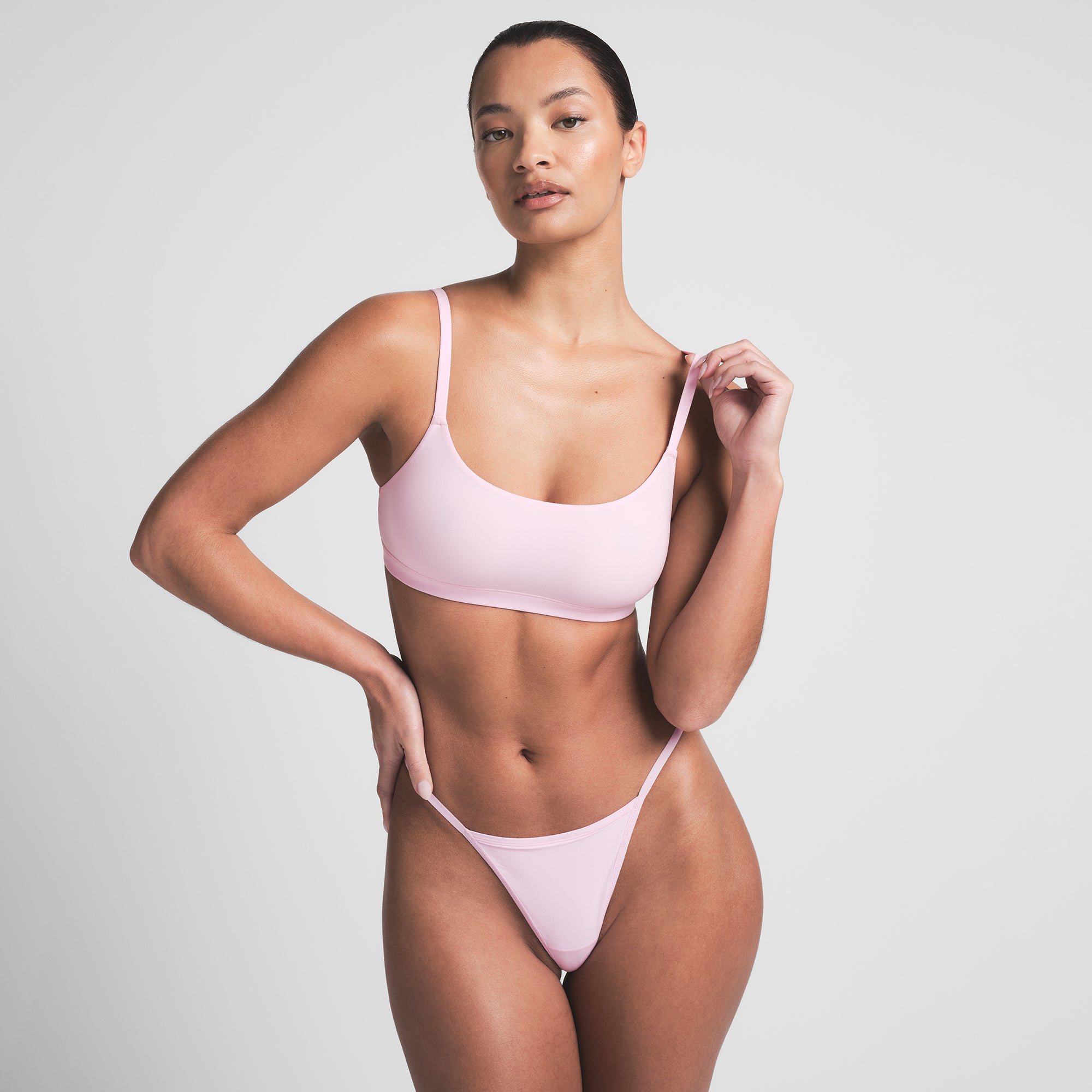 FITS EVERYBODY SCOOP BRALETTE | CHERRY BLOSSOM - Image 2