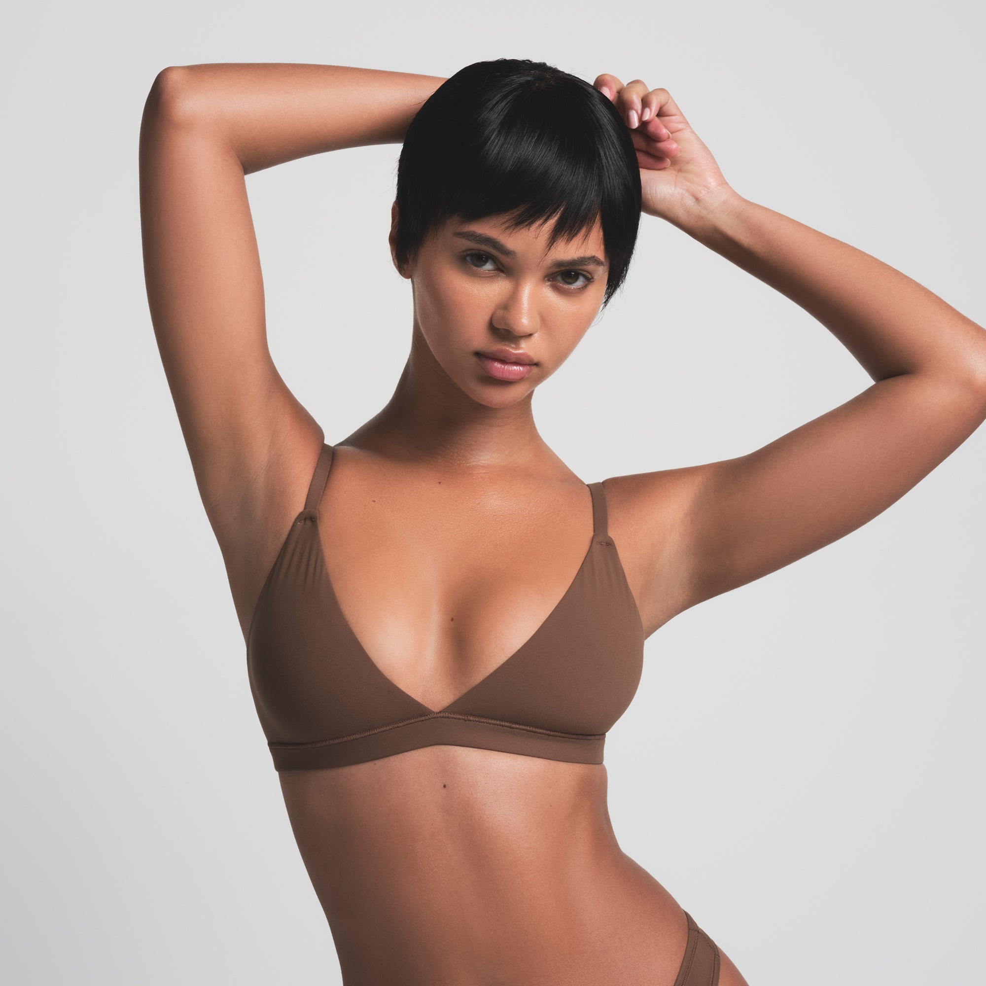 FITS EVERYBODY TRIANGLE BRALETTE | JASPER - Image 3