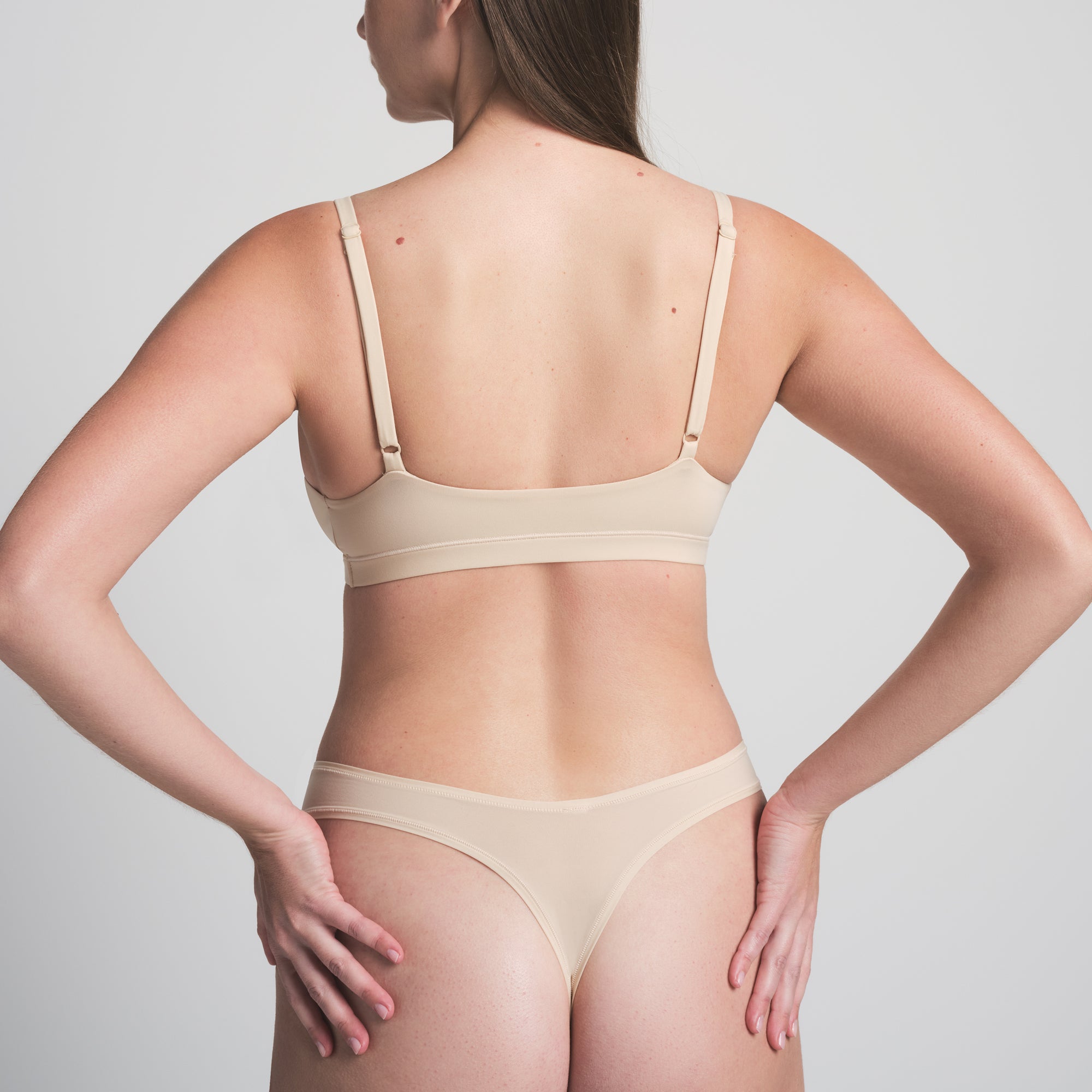 FITS EVERYBODY TRIANGLE BRALETTE | SAND - Image 3