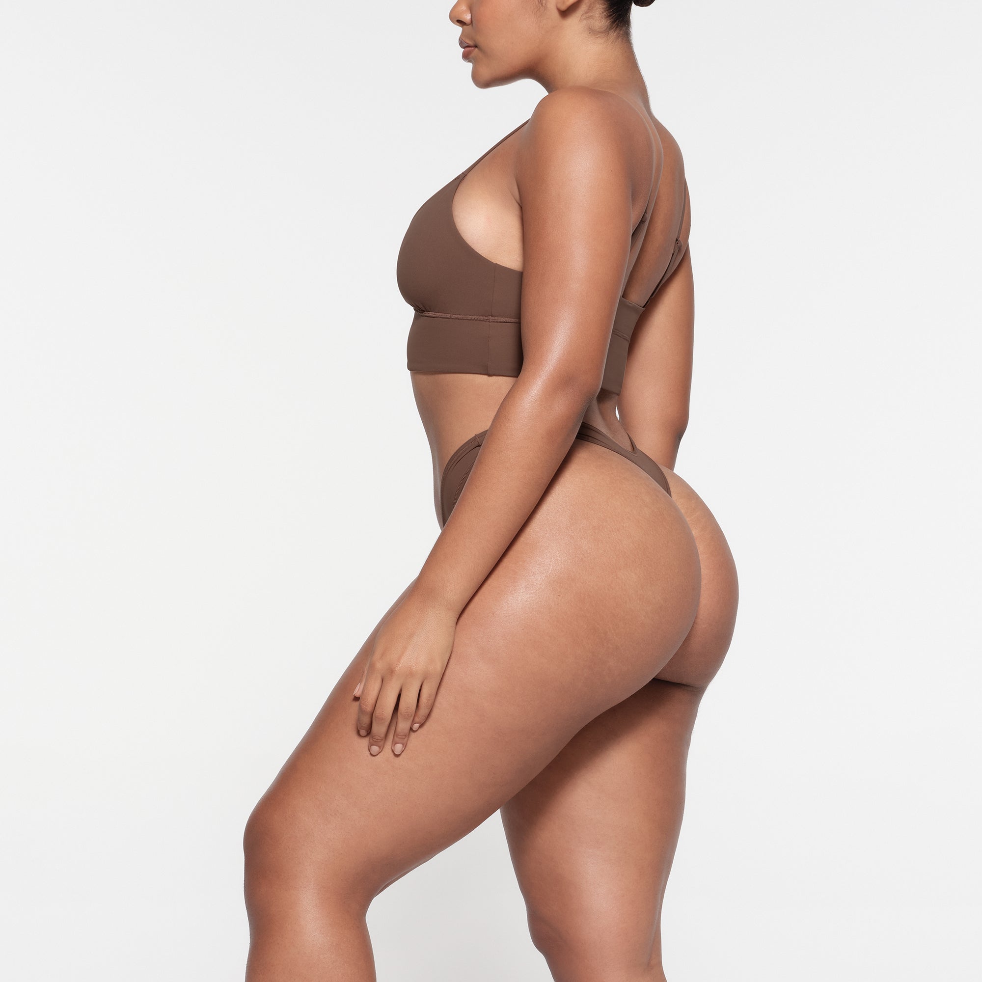 FITS EVERYBODY TRIANGLE LONGLINE BRALETTE | JASPER - Image 2