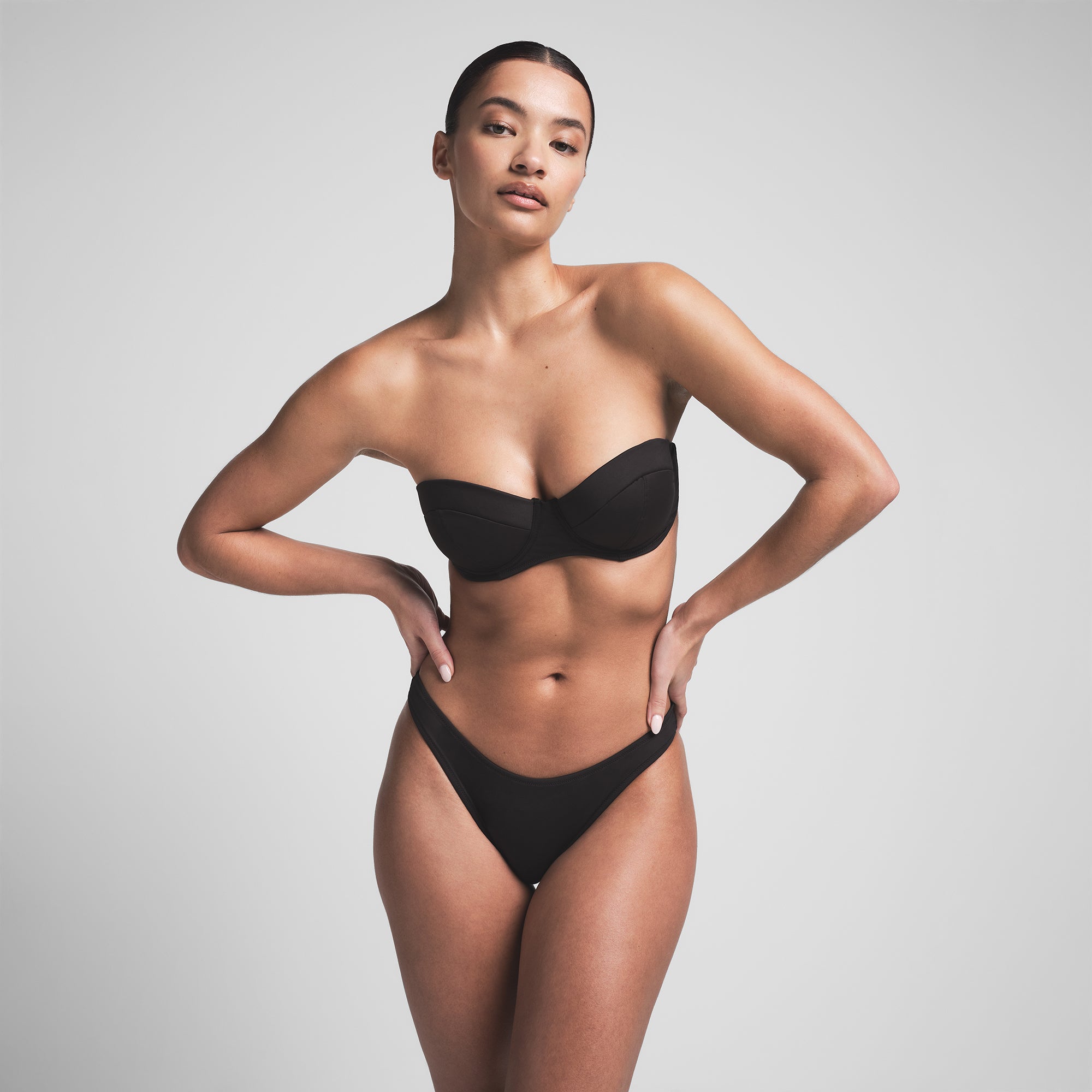 SIGNATURE SWIM STRAPLESS UNDERWIRE BIKINI TOP | ONYX - Image 2