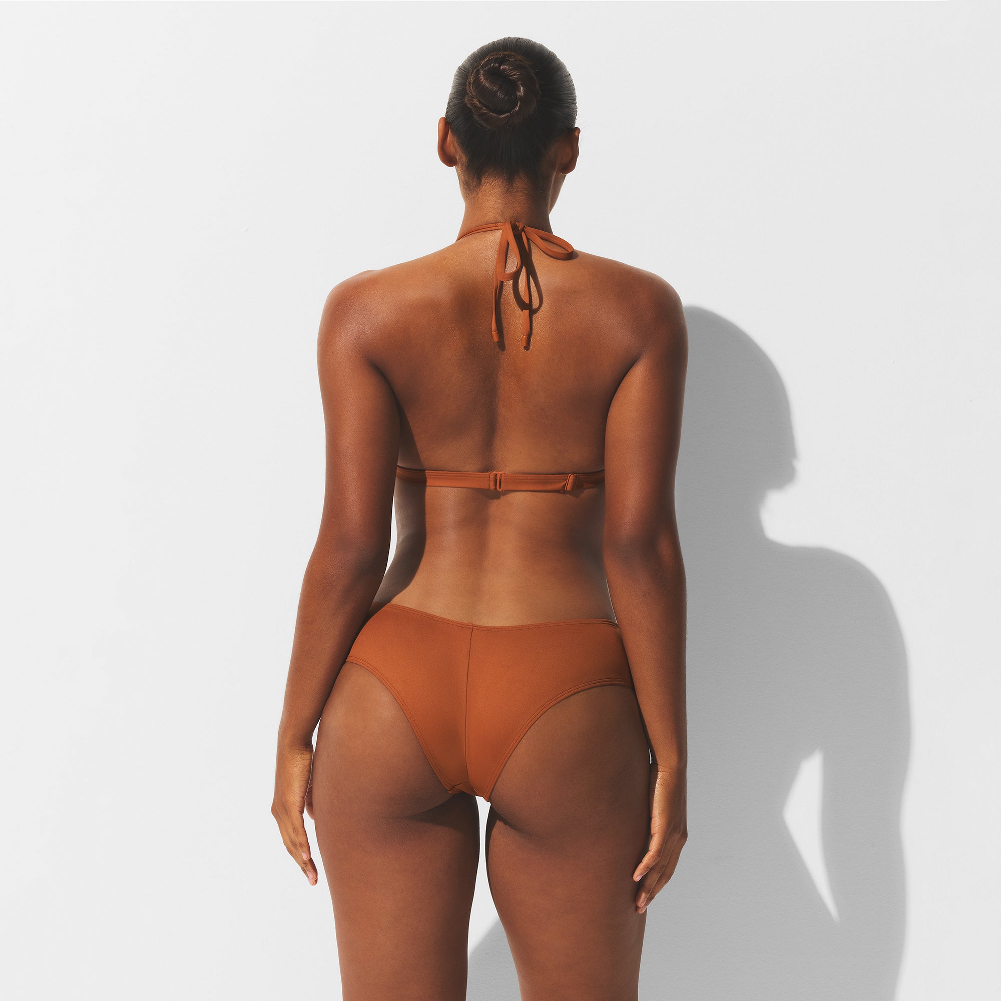 ICONIC SWIM PUSH-UP TRIANGLE BIKINI TOP | BRONZE - Image 4