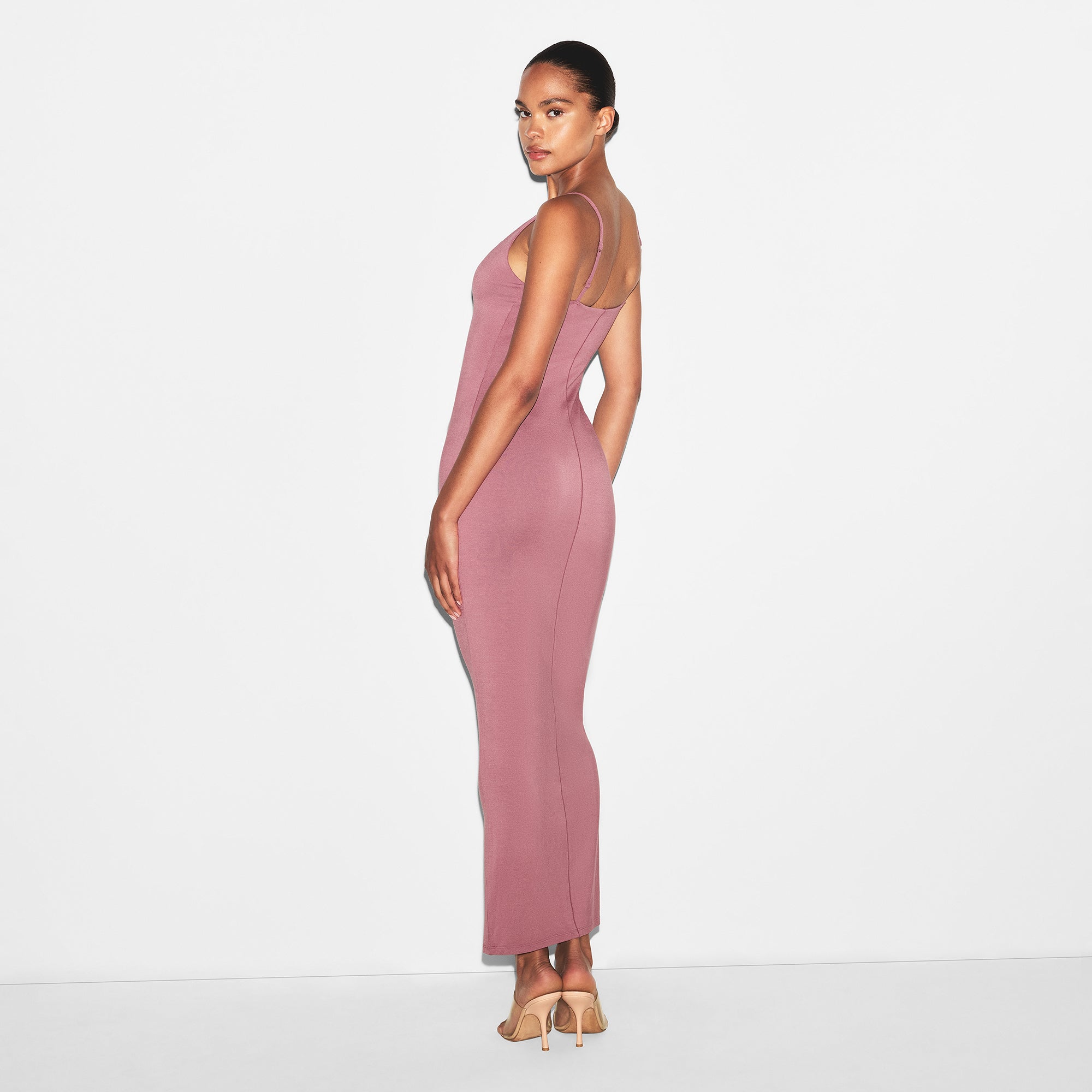 SMOOTH LAYERS SCOOP NECK LONG DRESS | REDWOOD - Image 4