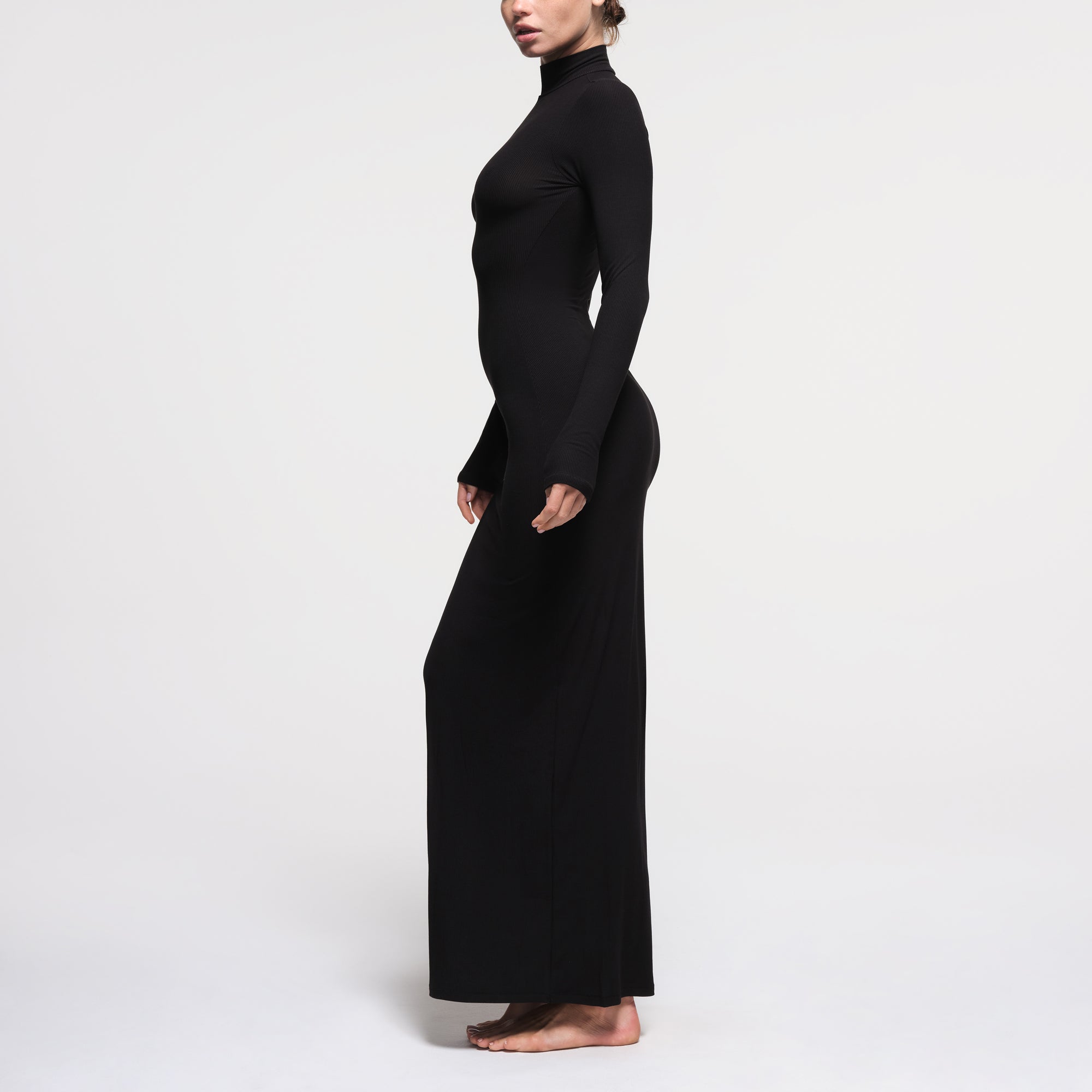 SOFT LOUNGE TURTLENECK LONG DRESS | ONYX - Image 2