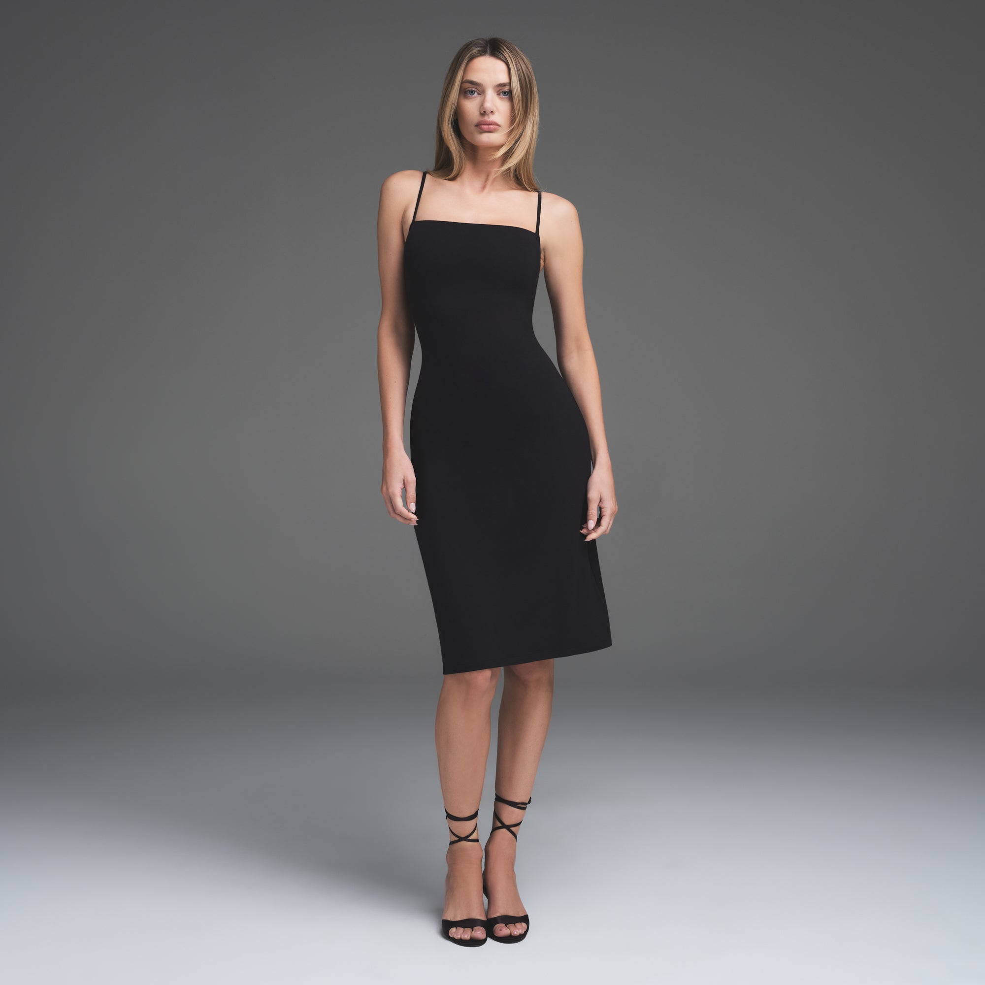SMOOTH LAYERS MIDI DRESS | OBSIDIAN