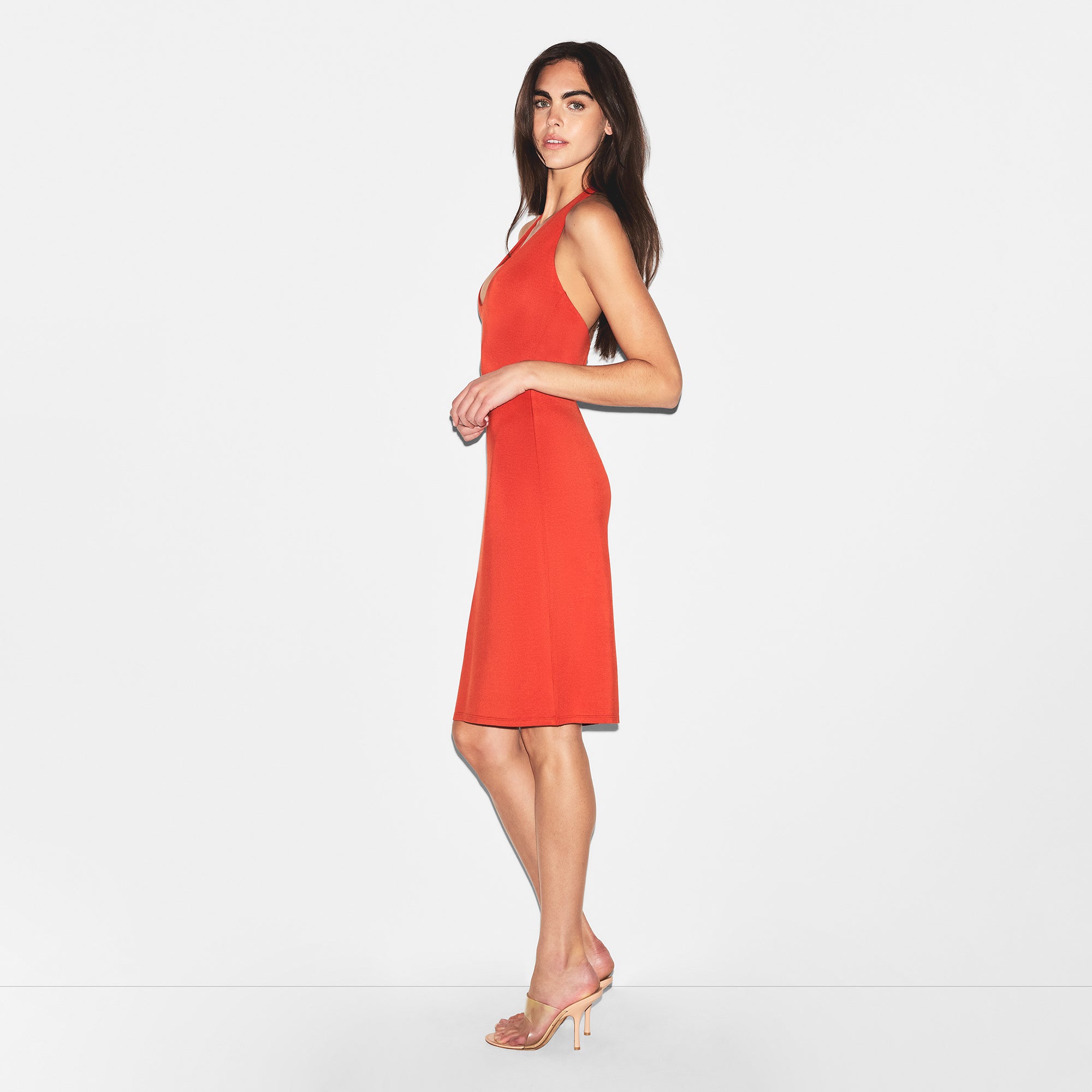 SMOOTH LAYERS PLUNGE HALTER MIDI DRESS | TERRA - Image 2