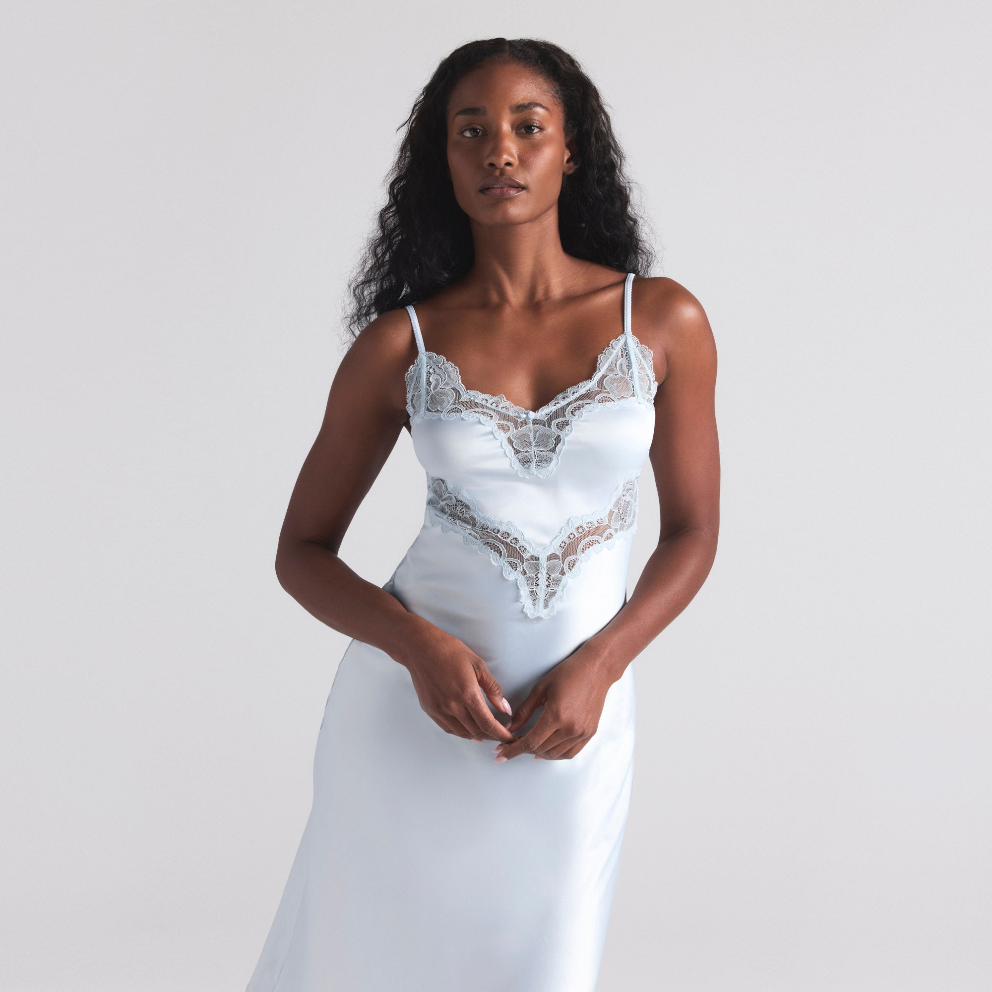 WOVEN SHINE LACE MIDI SLIP DRESS | CLOUD - Image 5