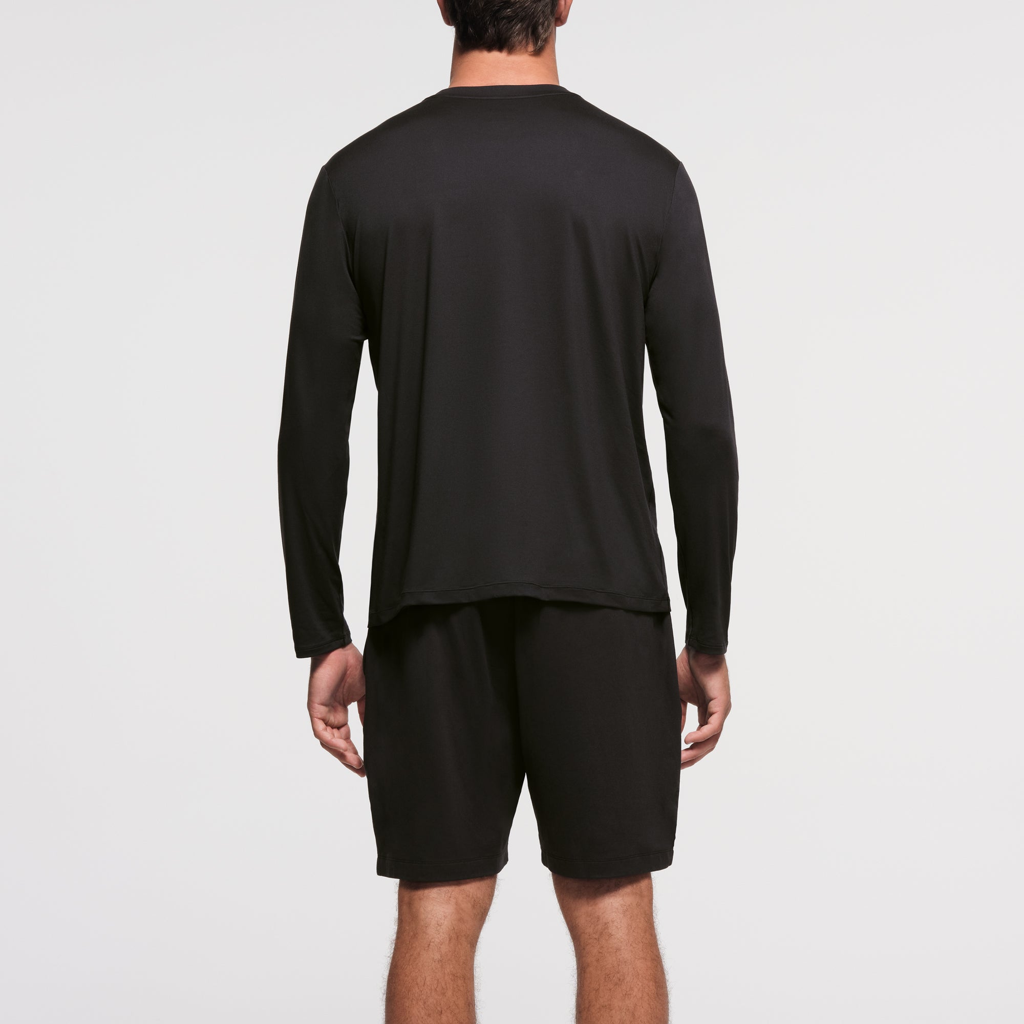 OUTDOOR JERSEY MENS CLASSIC LONG SLEEVE T-SHIRT | ONYX - Image 3