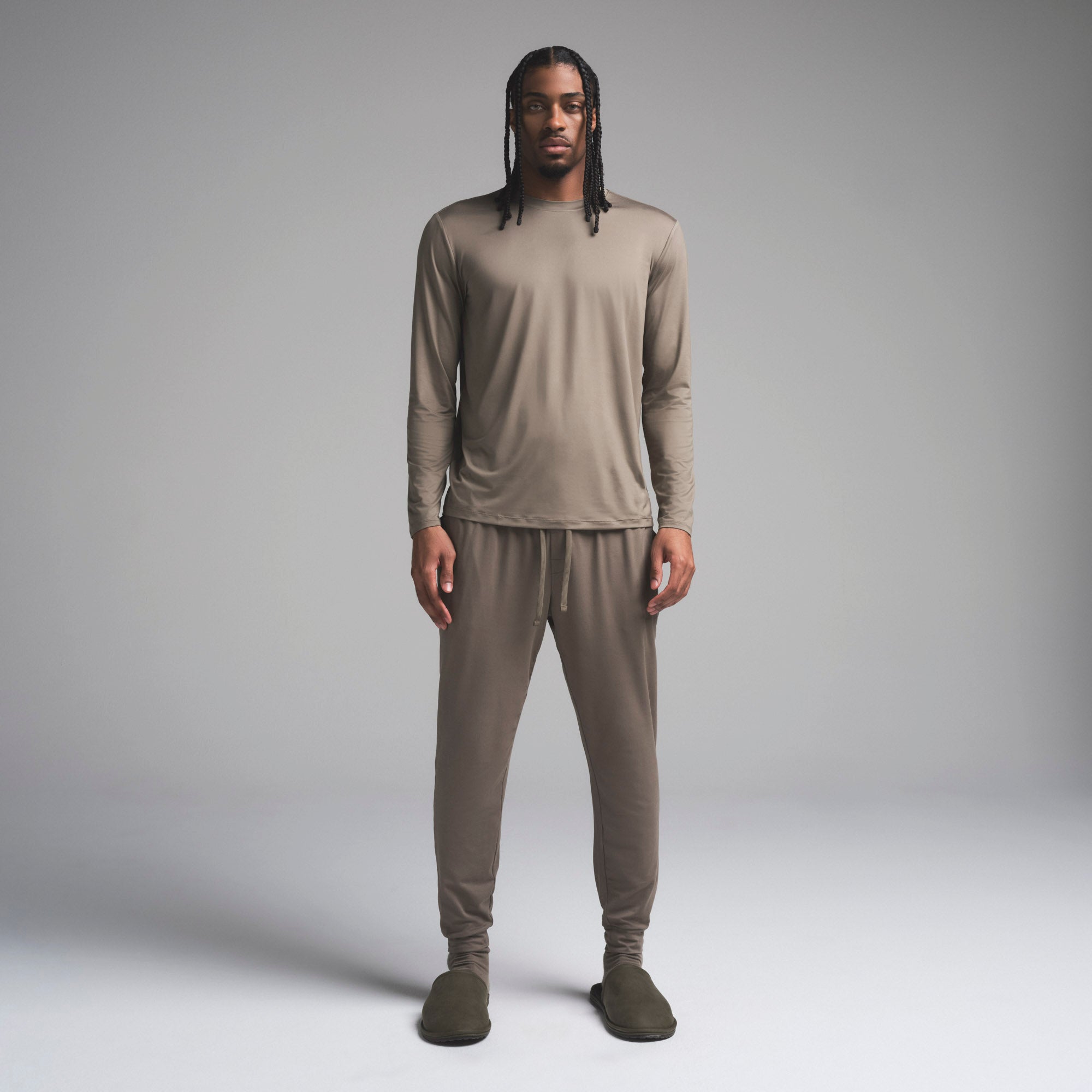 OUTDOOR JERSEY MENS CLASSIC LONG SLEEVE T-SHIRT | TRUFFLE