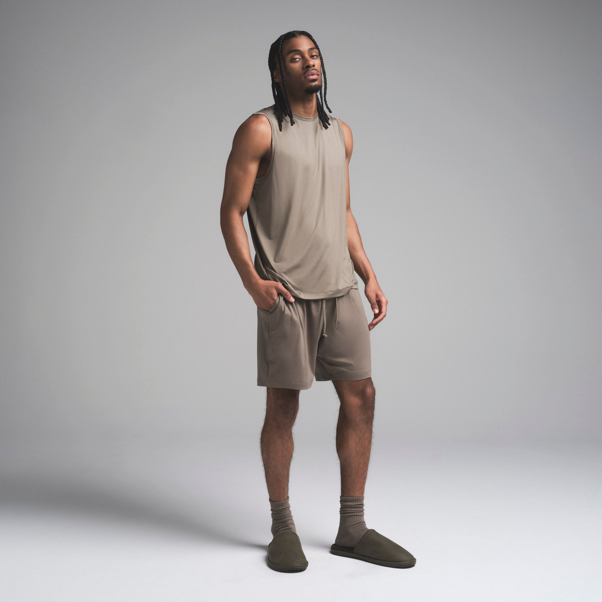 OUTDOOR JERSEY MENS MUSCLE TANK | TRUFFLE - Image 3