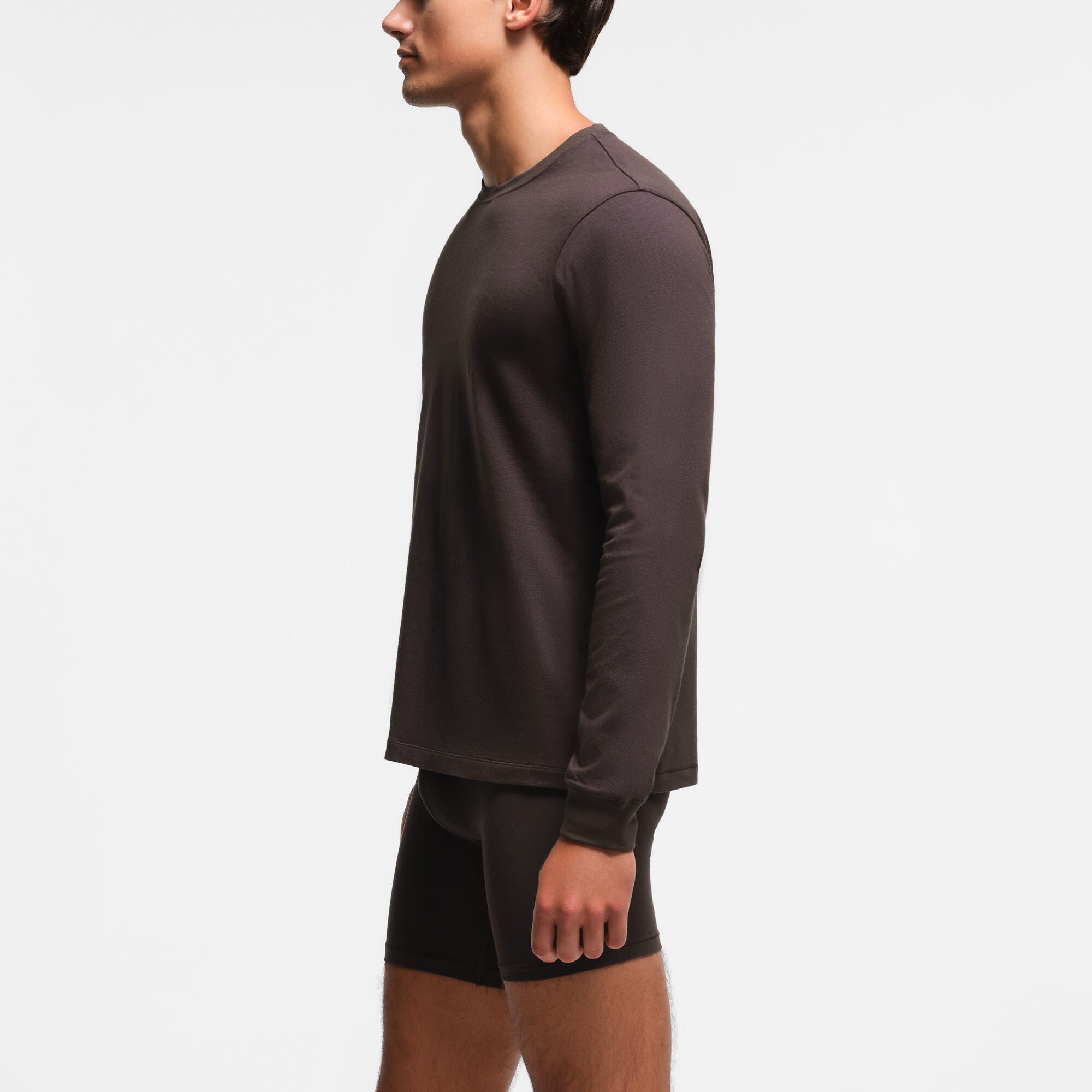 SKIMS COTTON MENS CLASSIC LONG SLEEVE T-SHIRT | PHOENIX - Image 2