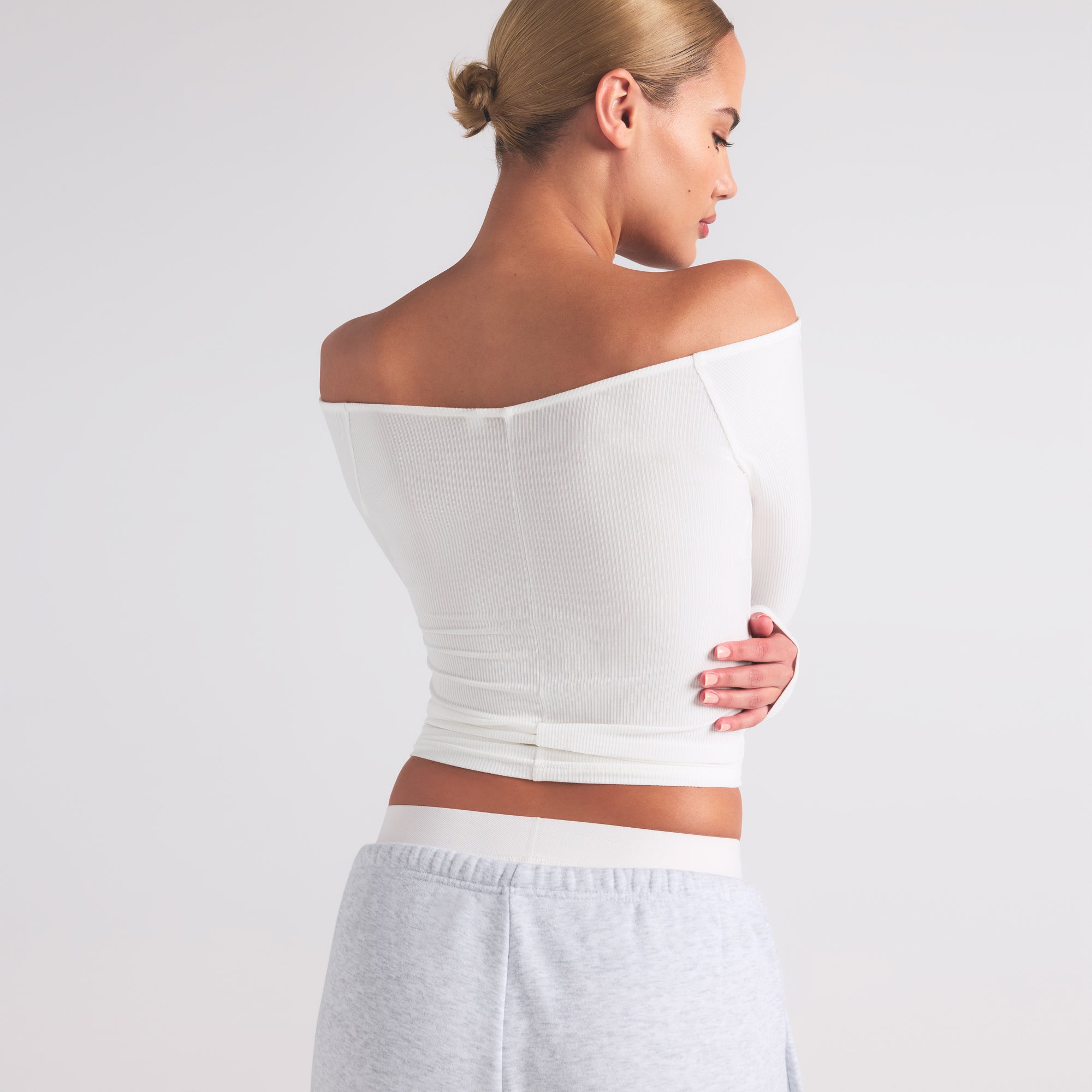 SOFT LOUNGE OFF THE SHOULDER TOP | MARBLE - Image 4