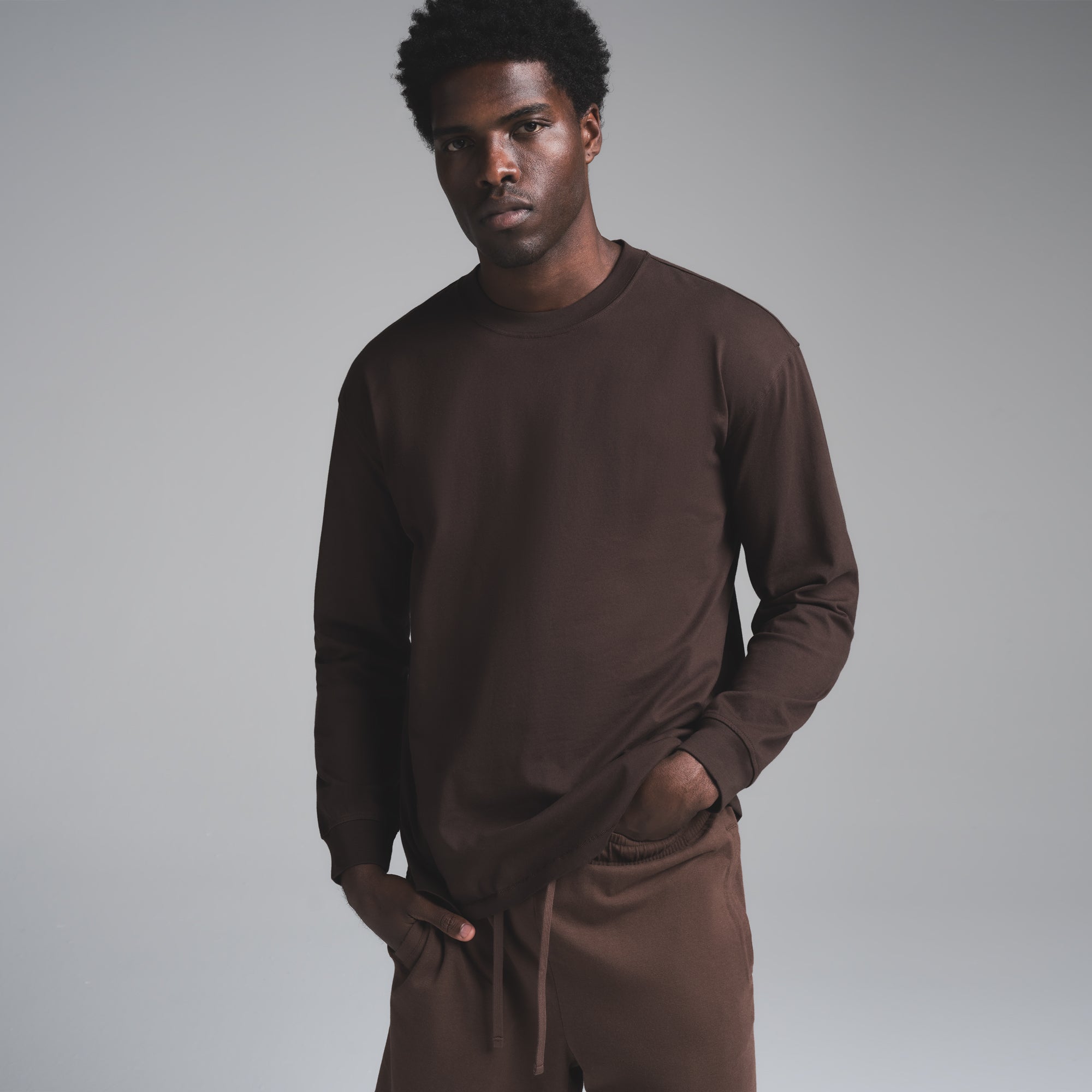 HEAVYWEIGHT COTTON MENS RELAXED LONG SLEEVE T-SHIRT | ESPRESSO - Image 2